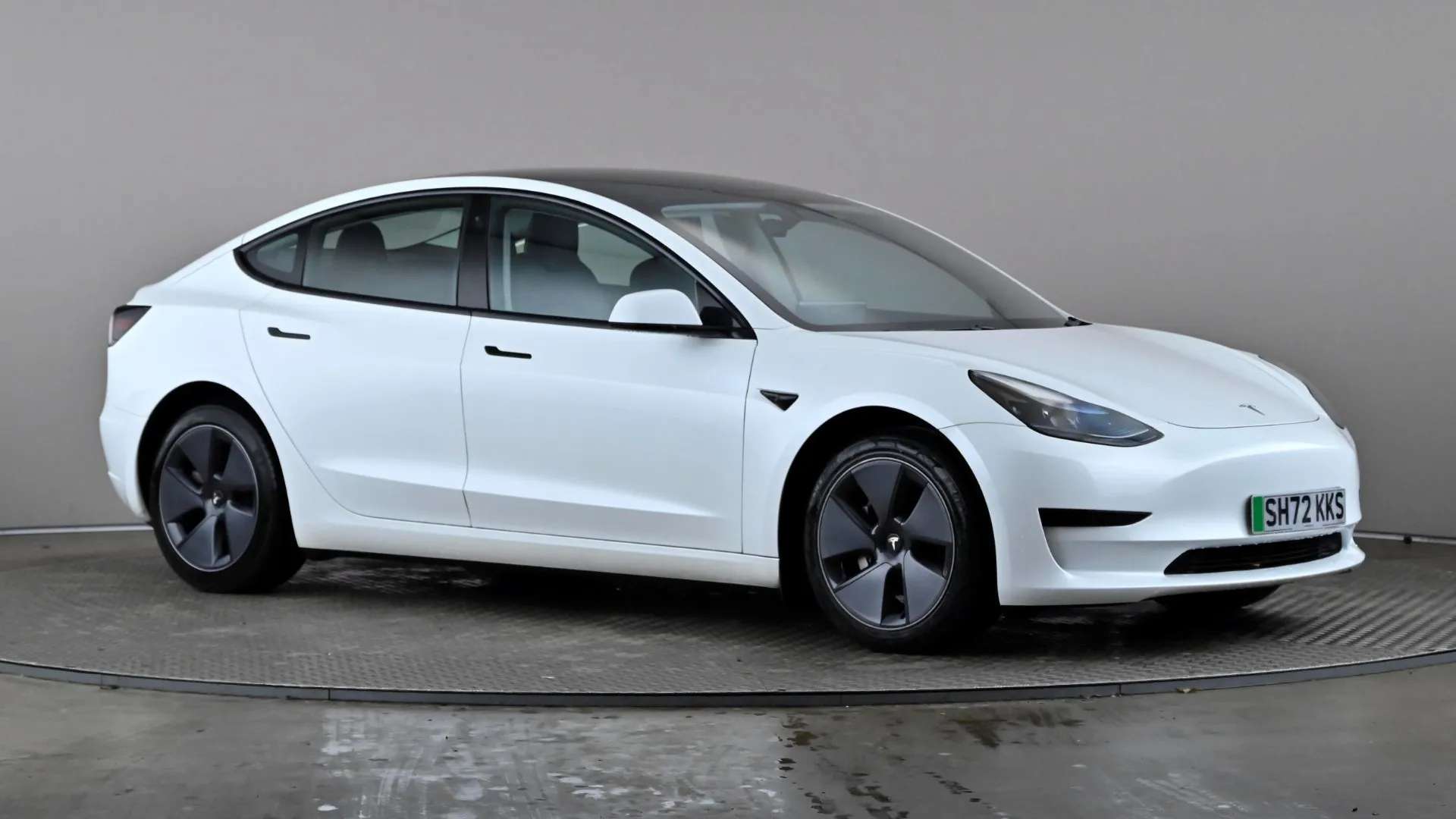 A 2022 TESLA MODEL 3 RWD Auto A 2022 TESLA MODEL 3 RWD Auto