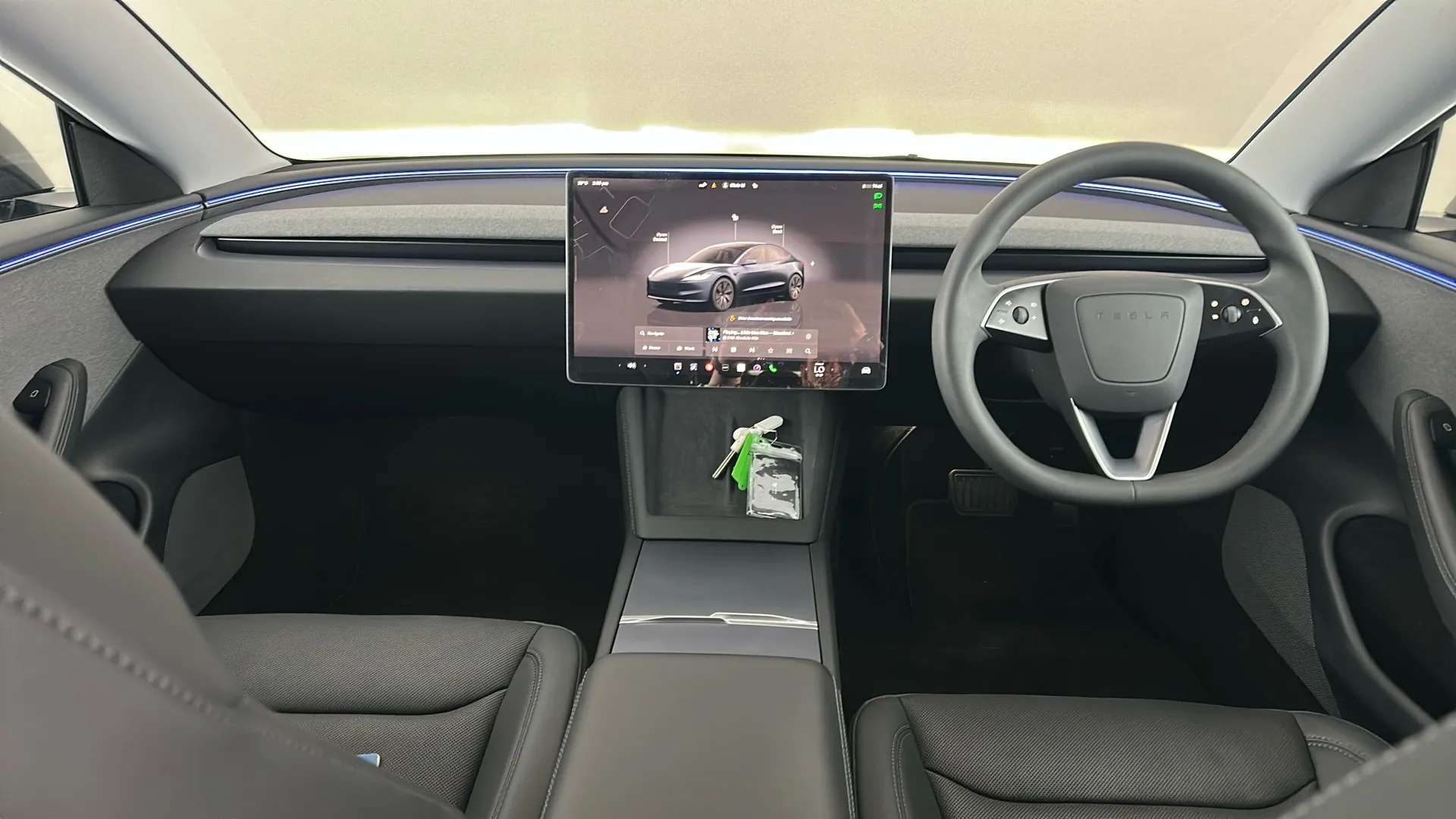 2025 TESLA MODEL 3 2025 TESLA MODEL 3