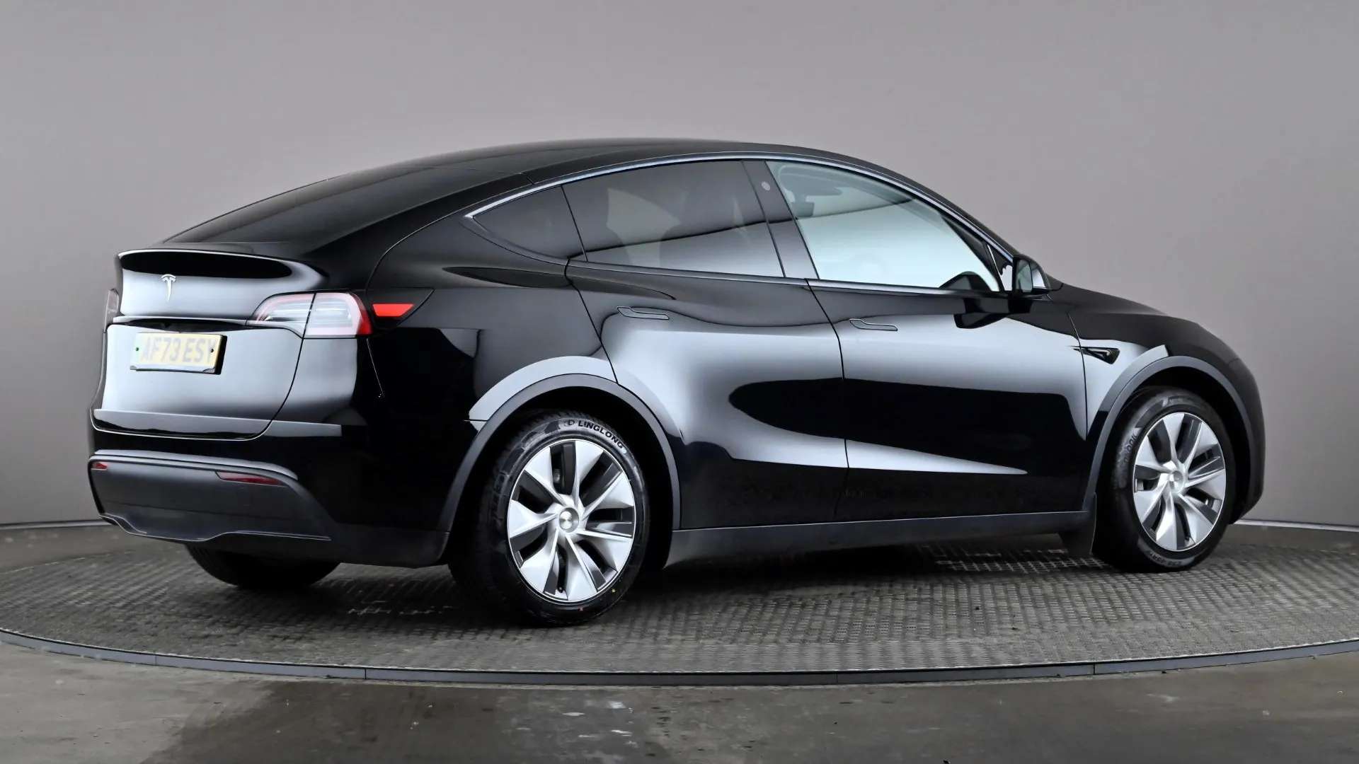 2023 TESLA MODEL Y 2023 TESLA MODEL Y