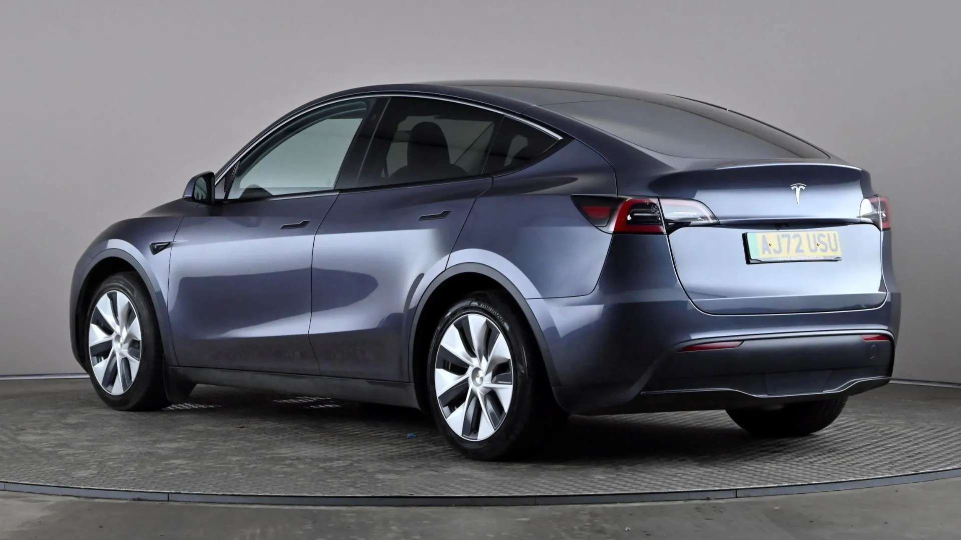 A 2022 TESLA MODEL Y RWD Auto A 2022 TESLA MODEL Y RWD Auto