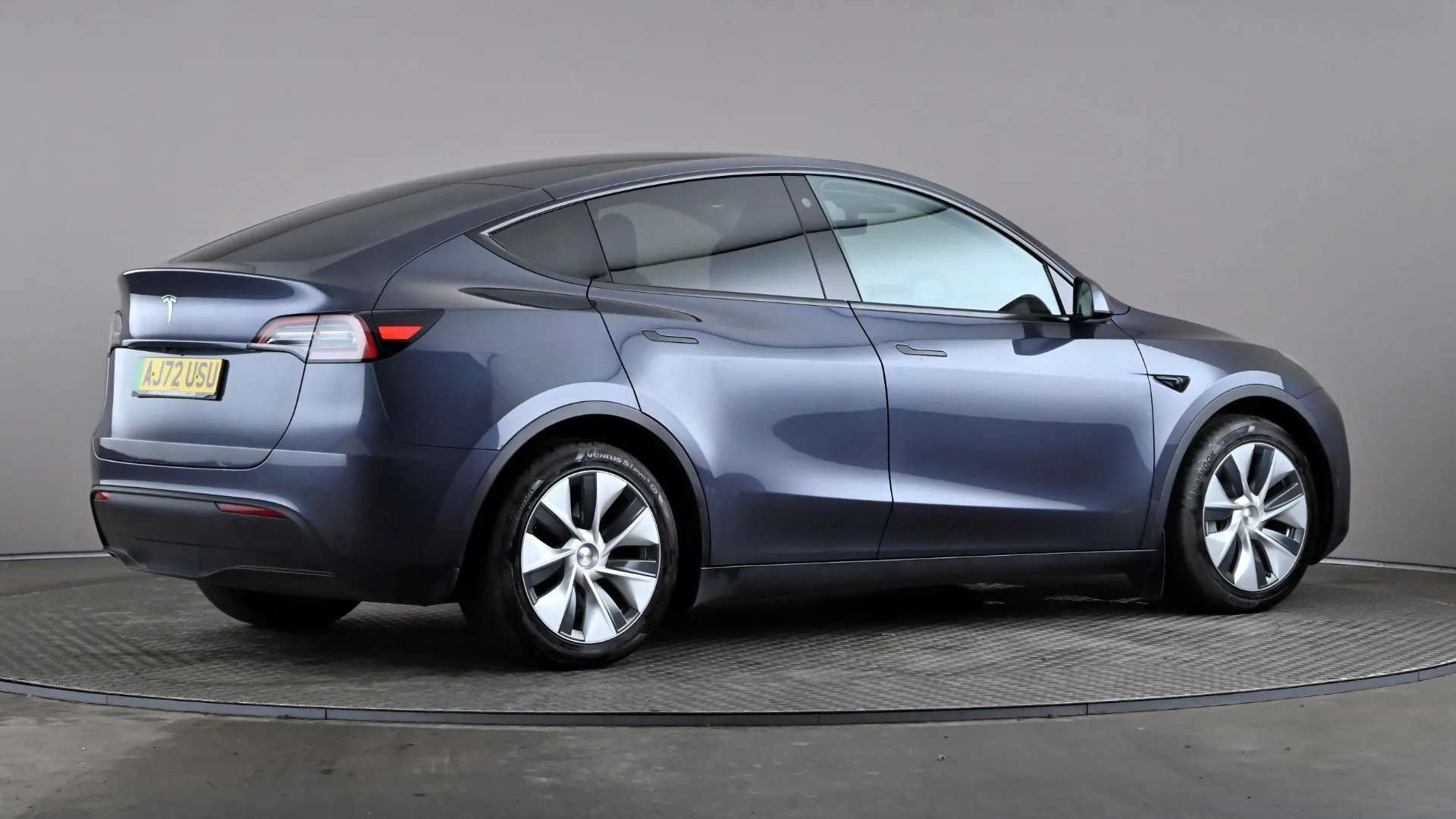 2022 TESLA MODEL Y 2022 TESLA MODEL Y