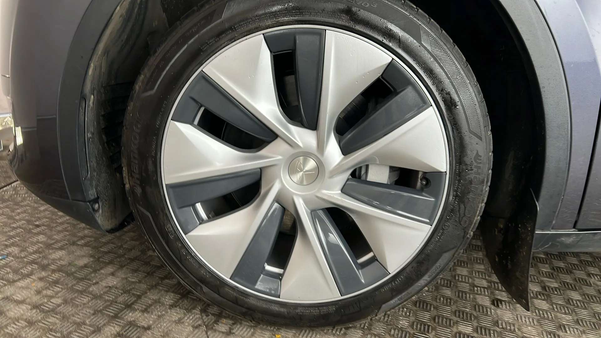 2022 TESLA MODEL Y 2022 TESLA MODEL Y