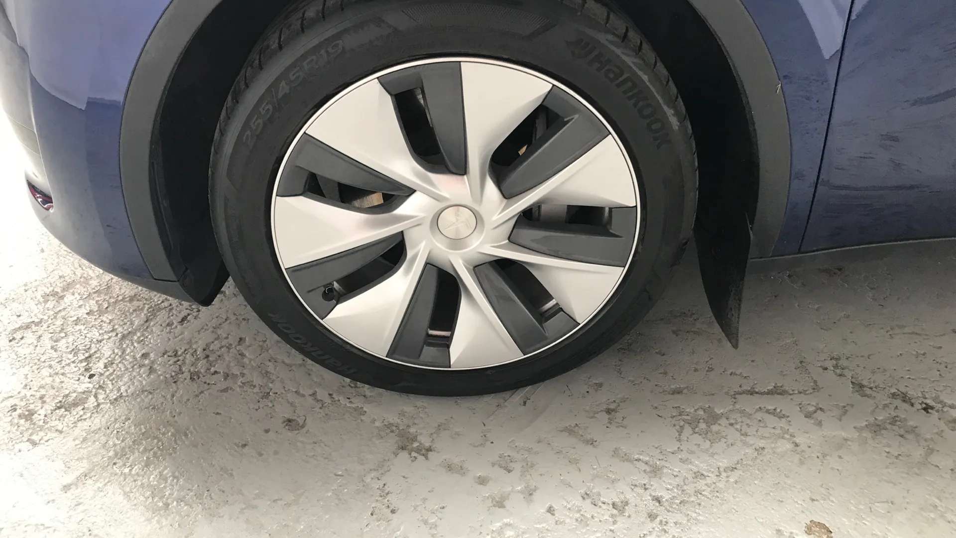 2023 TESLA MODEL Y 2023 TESLA MODEL Y