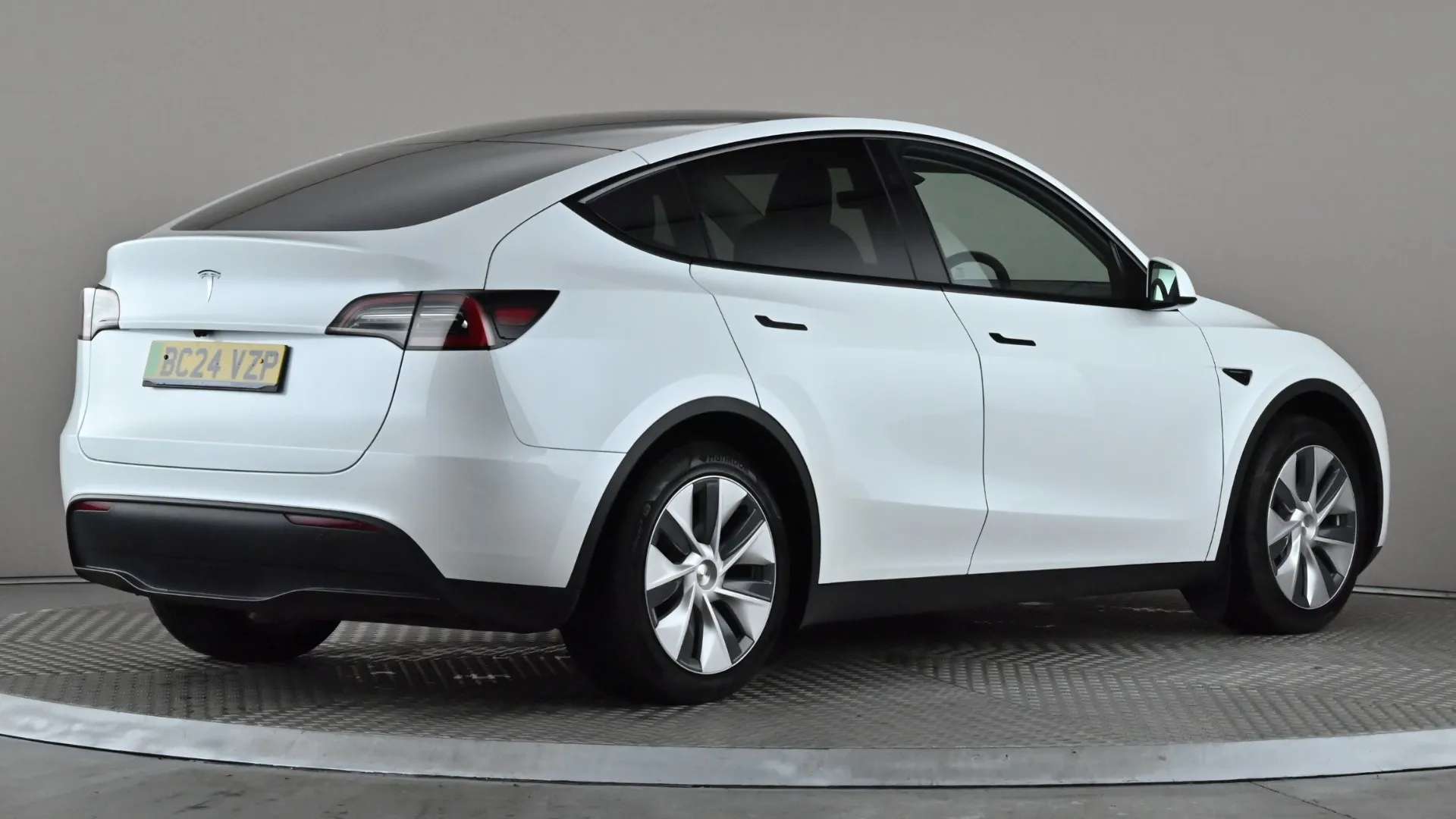 2024 TESLA MODEL Y 2024 TESLA MODEL Y