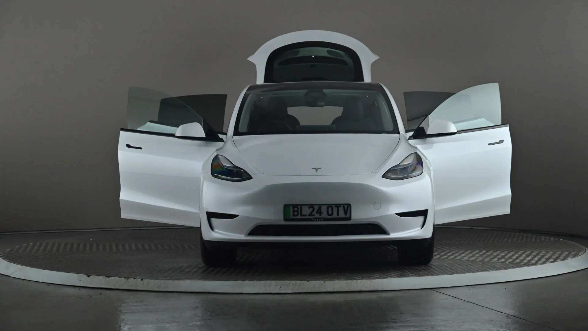 2024 TESLA MODEL Y 2024 TESLA MODEL Y