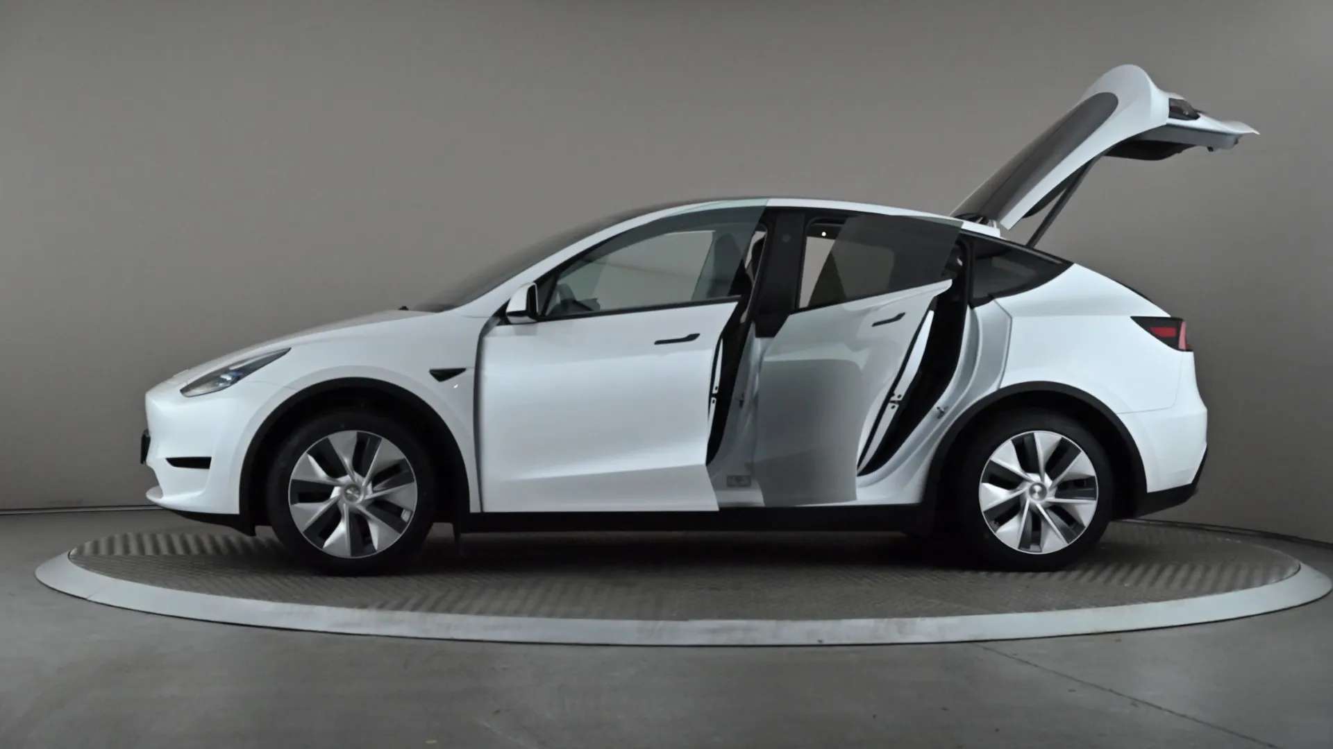 2024 TESLA MODEL Y 2024 TESLA MODEL Y