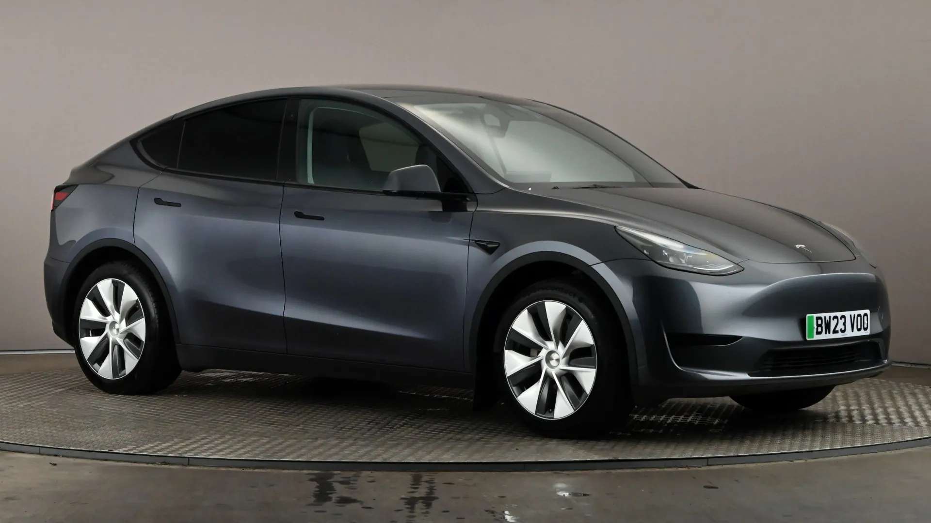 A 2023 TESLA MODEL Y RWD Auto A 2023 TESLA MODEL Y RWD Auto