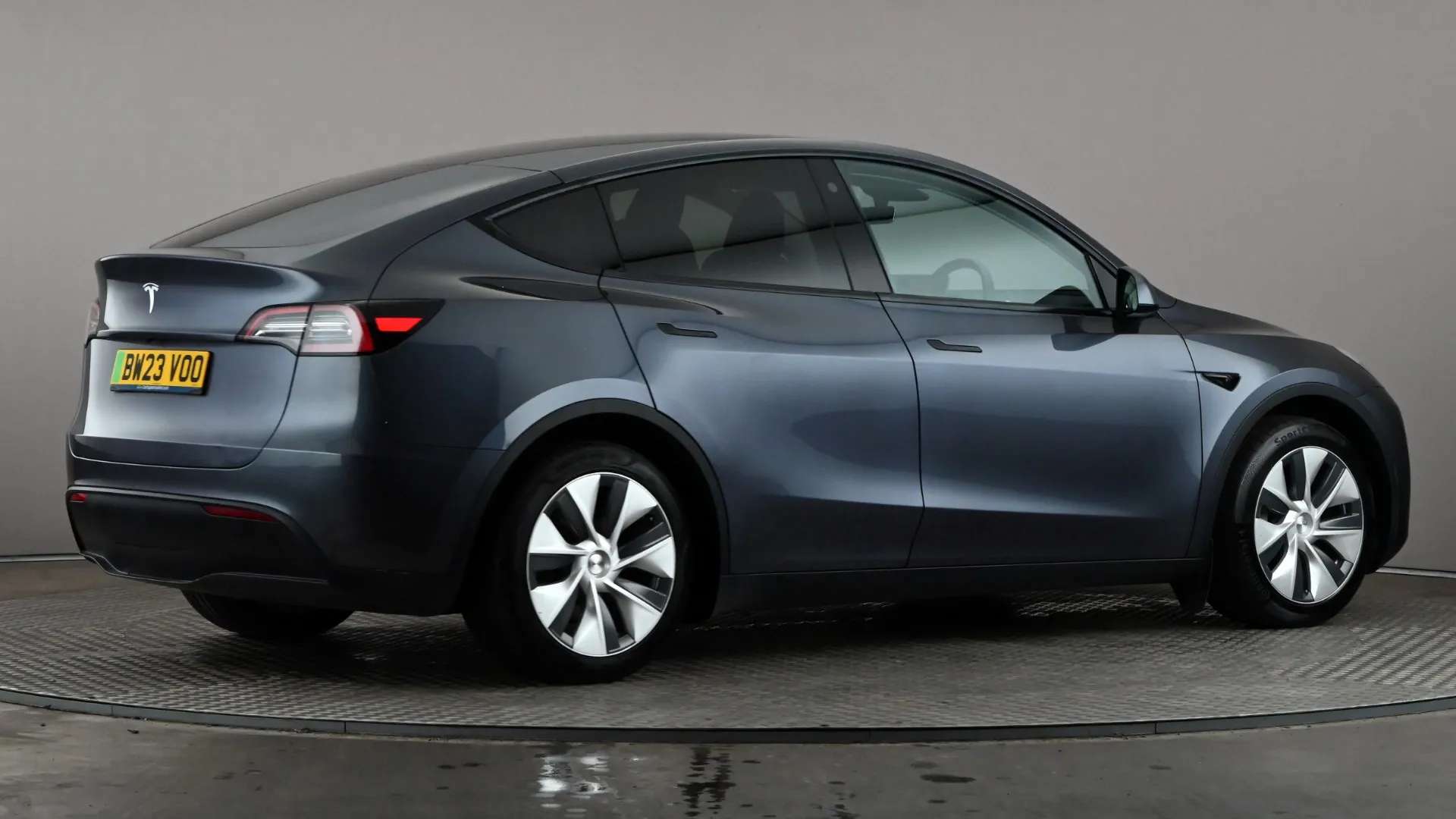 2023 TESLA MODEL Y 2023 TESLA MODEL Y