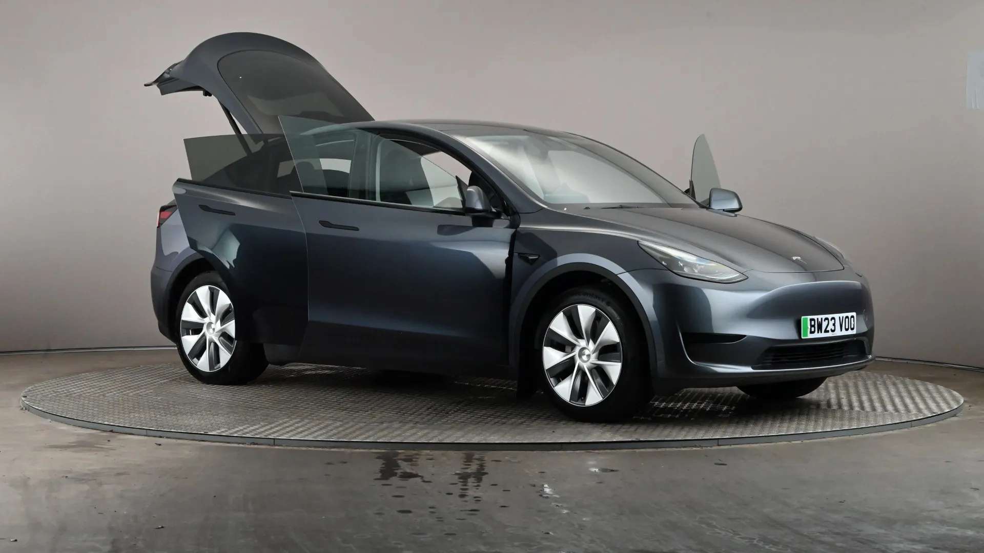 2023 TESLA MODEL Y 2023 TESLA MODEL Y