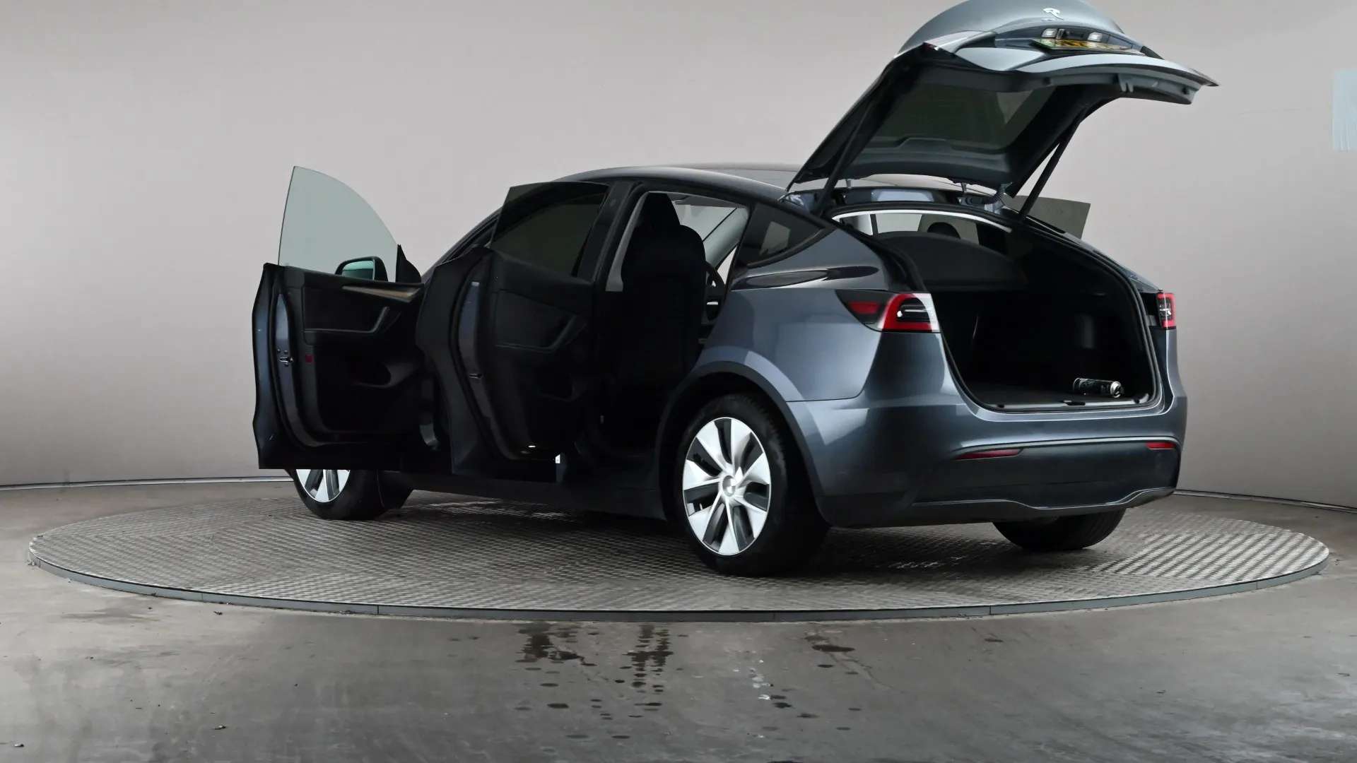 2023 TESLA MODEL Y 2023 TESLA MODEL Y