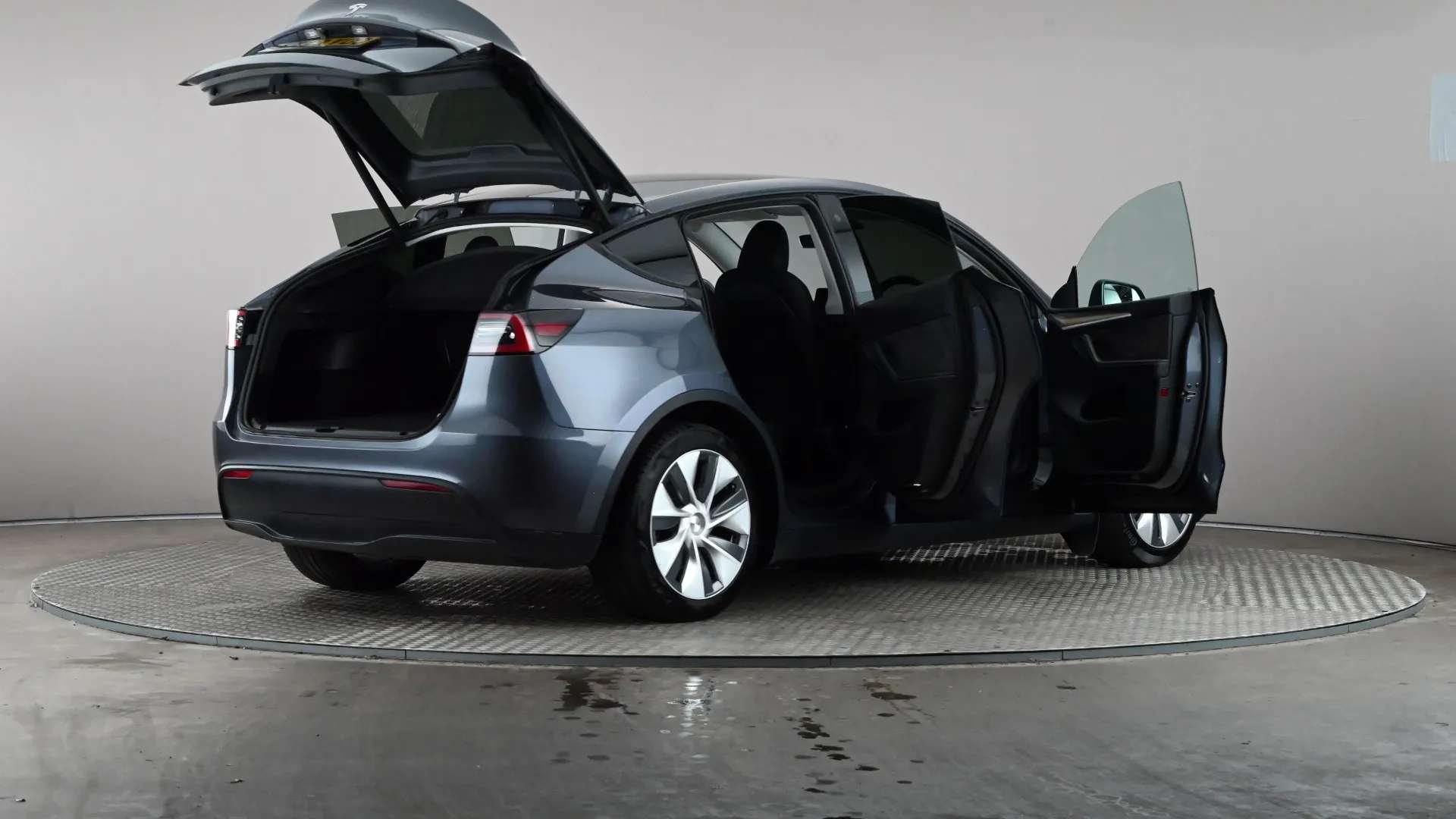 2023 TESLA MODEL Y 2023 TESLA MODEL Y