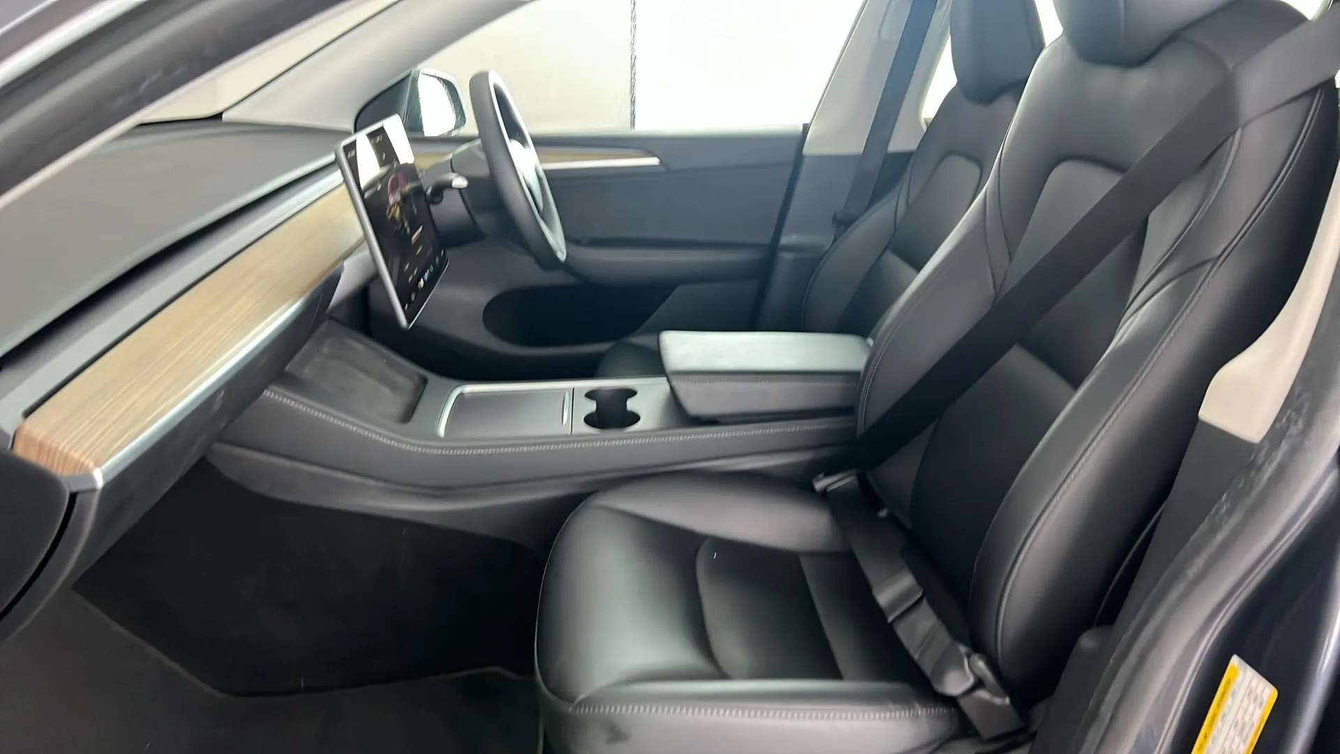 2023 TESLA MODEL Y 2023 TESLA MODEL Y