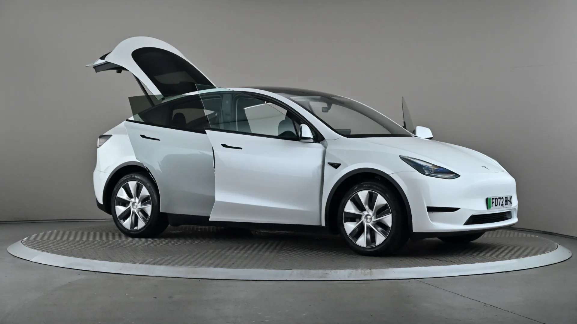 2022 TESLA MODEL Y 2022 TESLA MODEL Y