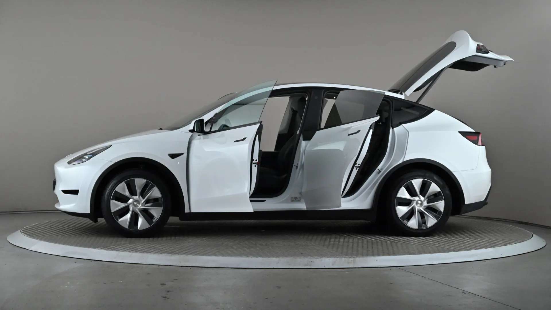 2022 TESLA MODEL Y 2022 TESLA MODEL Y