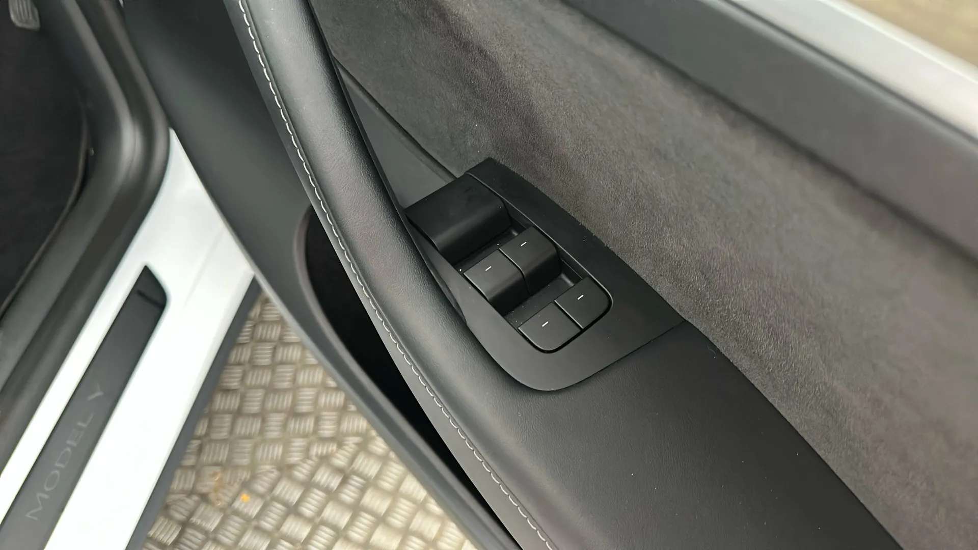 2022 TESLA MODEL Y 2022 TESLA MODEL Y