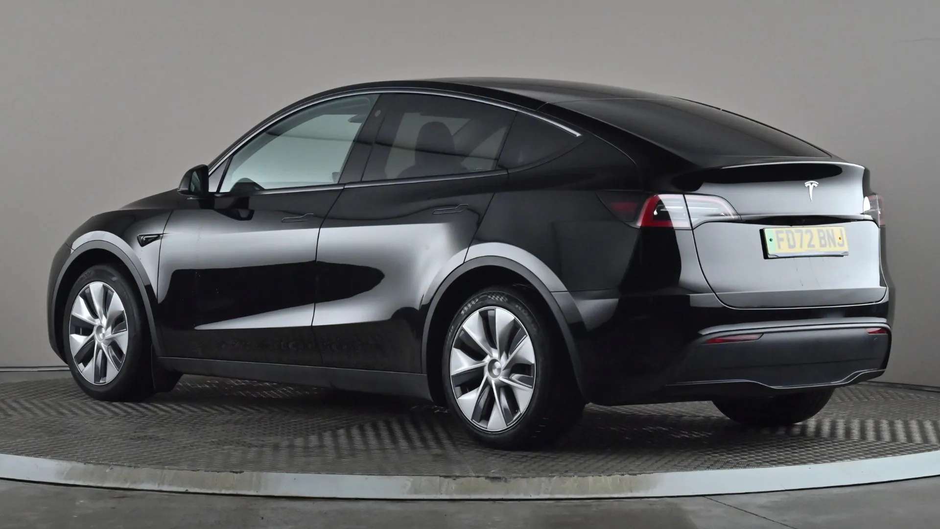 A 2022 TESLA MODEL Y RWD Auto A 2022 TESLA MODEL Y RWD Auto