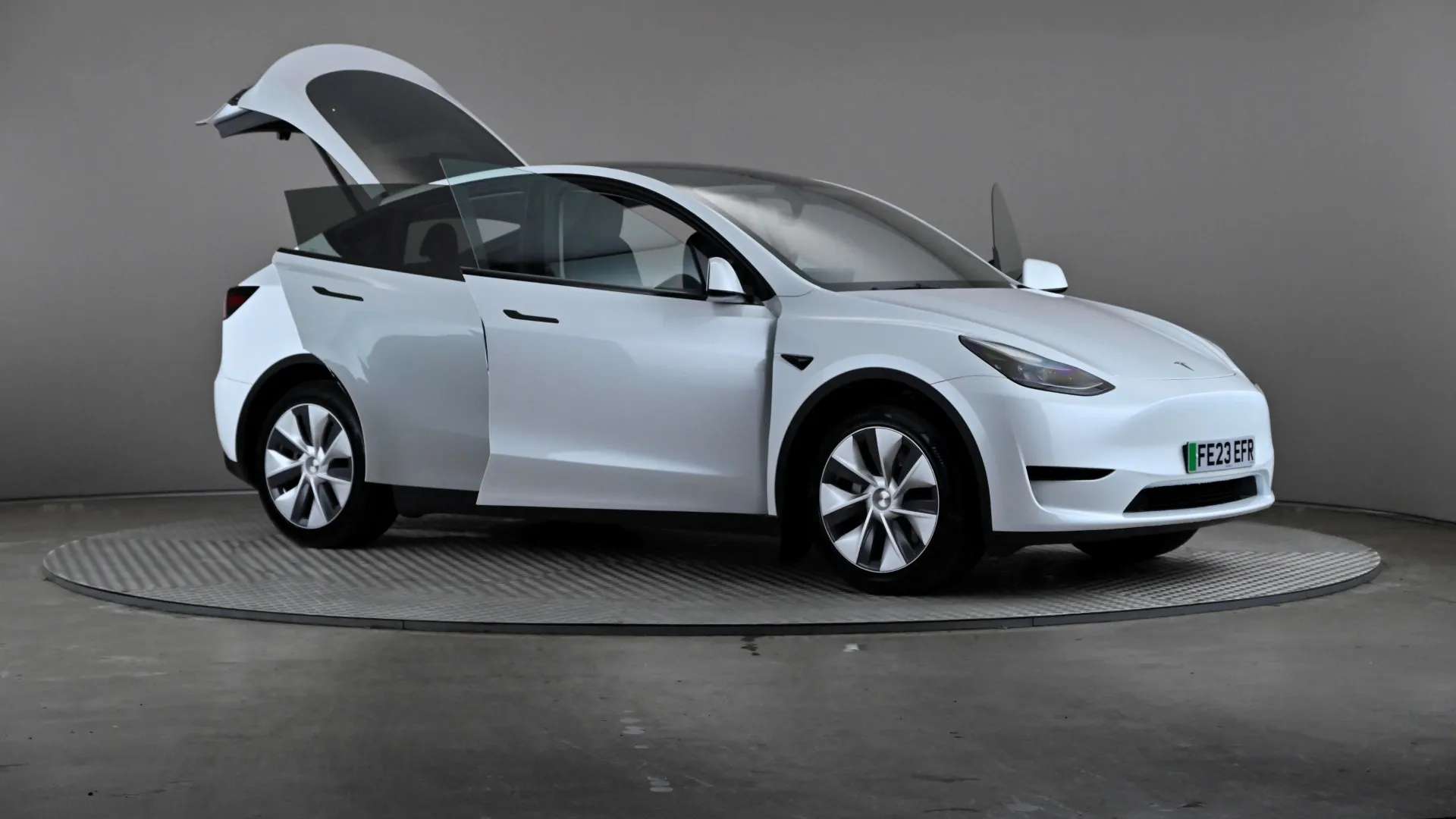 2023 TESLA MODEL Y 2023 TESLA MODEL Y