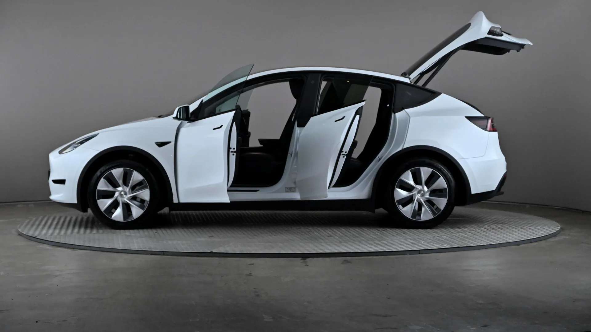 2023 TESLA MODEL Y 2023 TESLA MODEL Y