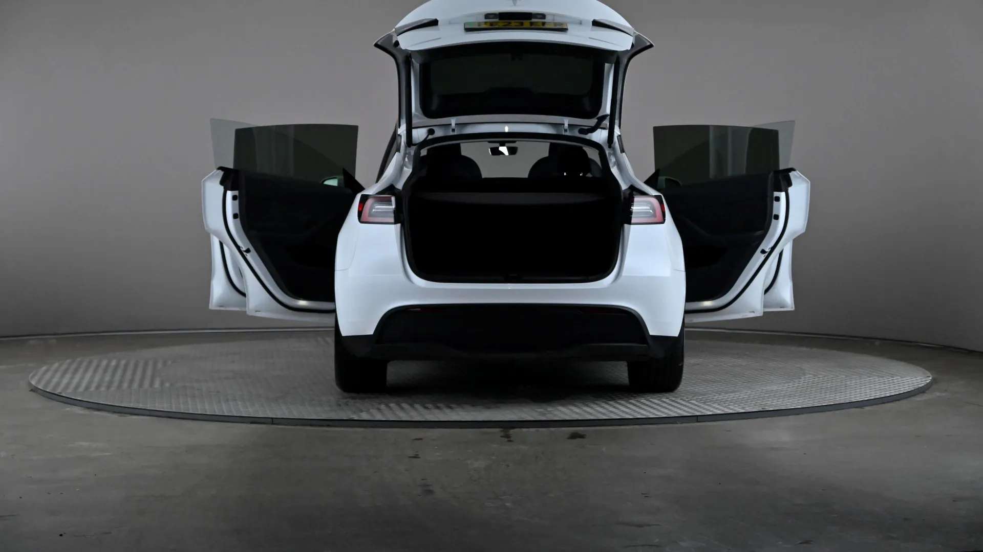 2023 TESLA MODEL Y 2023 TESLA MODEL Y