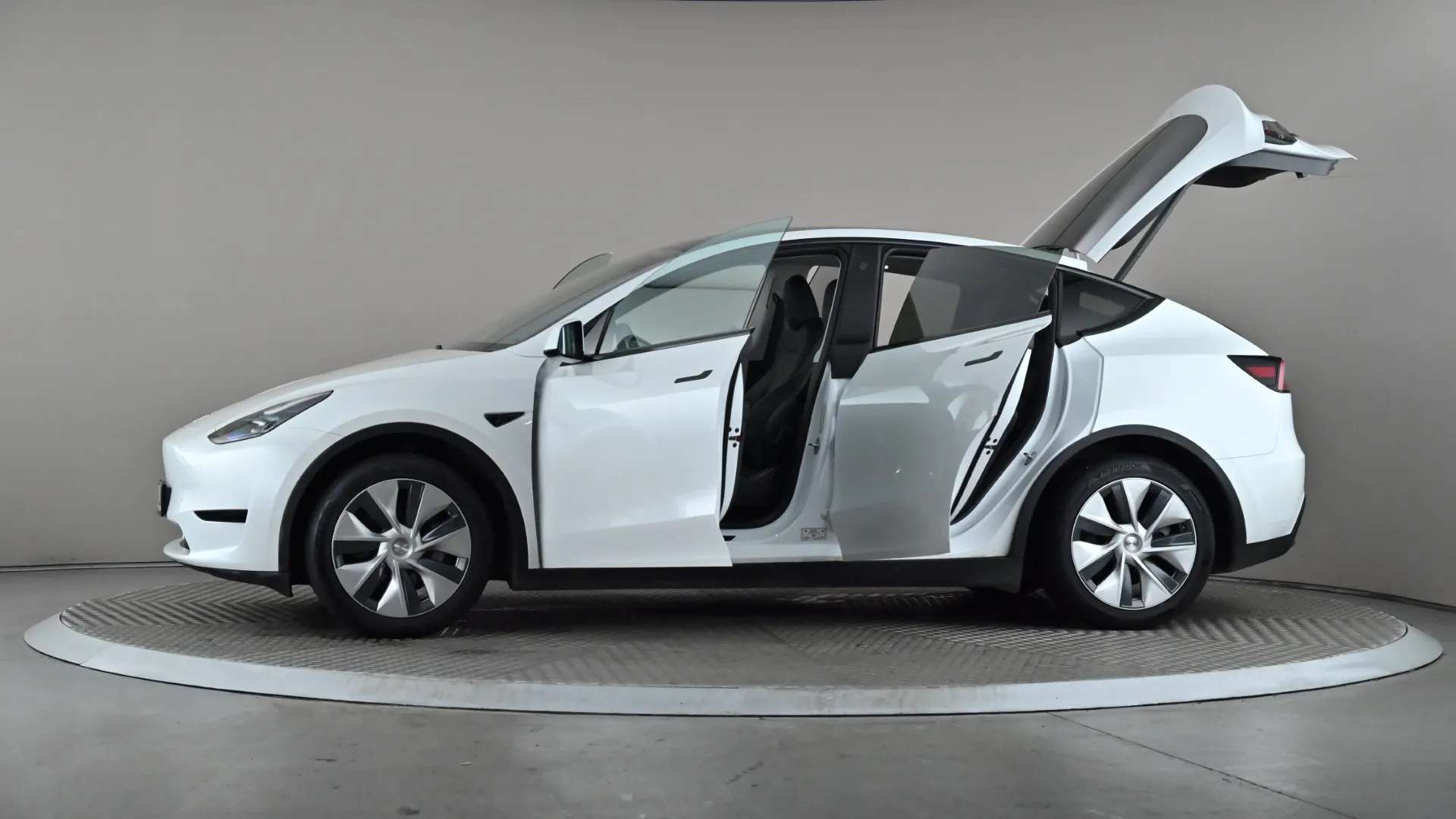 2023 TESLA MODEL Y 2023 TESLA MODEL Y