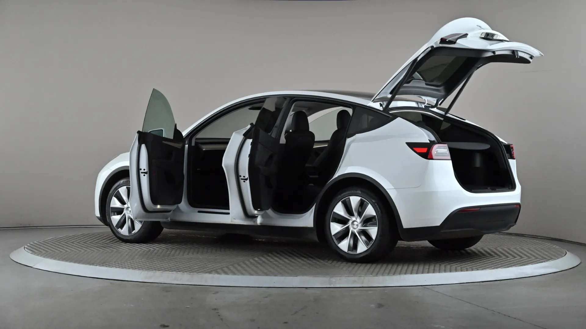 2023 TESLA MODEL Y 2023 TESLA MODEL Y