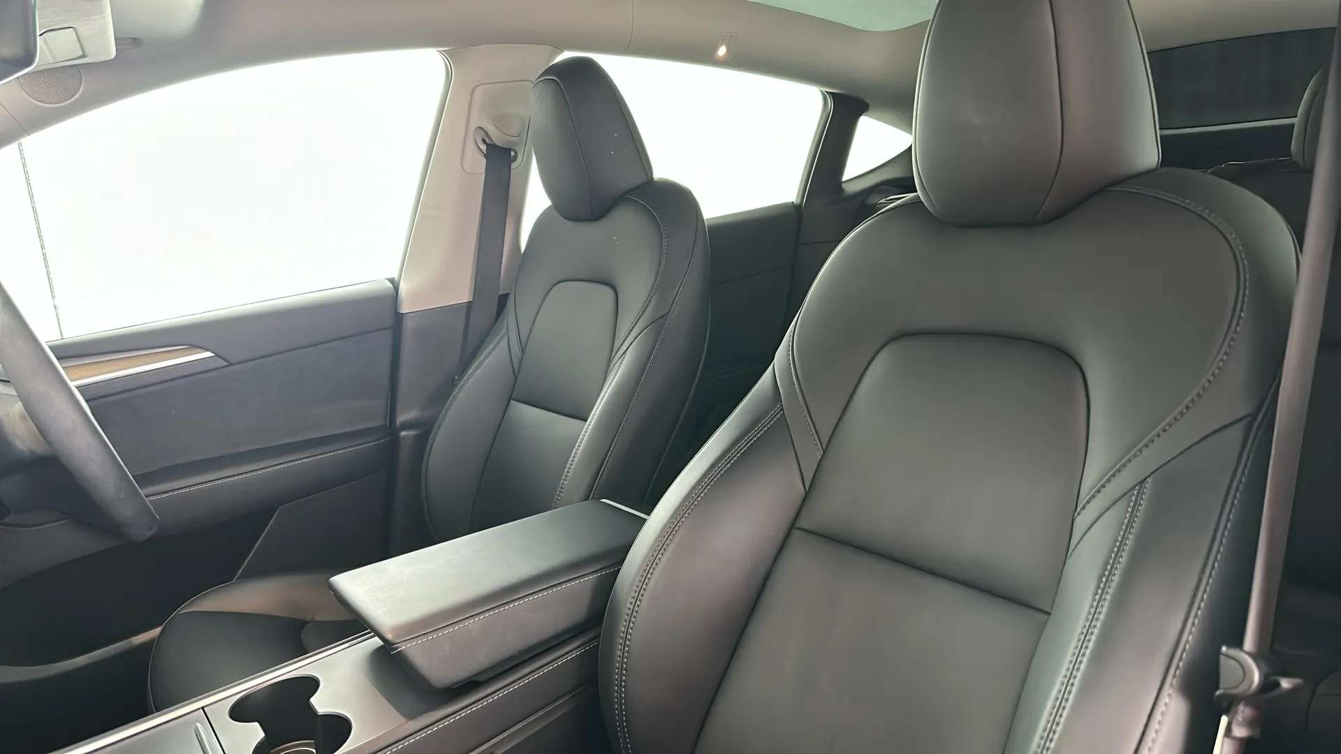 2023 TESLA MODEL Y 2023 TESLA MODEL Y