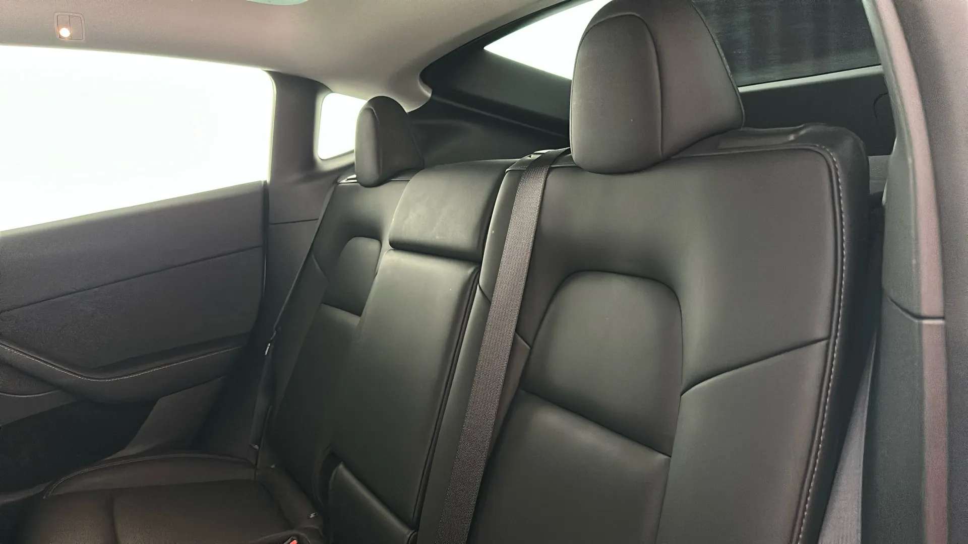 2023 TESLA MODEL Y 2023 TESLA MODEL Y