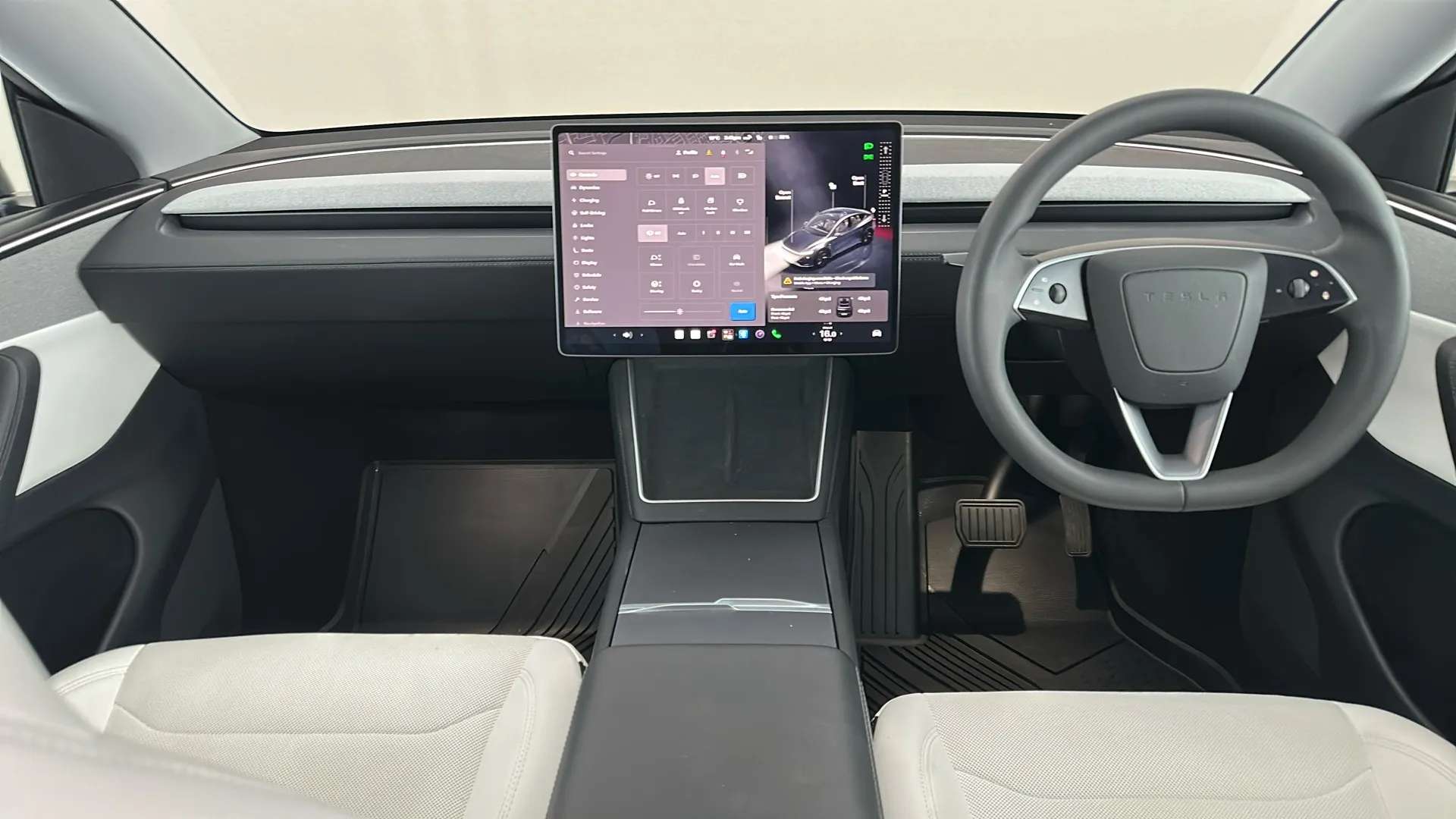 2025 TESLA MODEL Y 2025 TESLA MODEL Y
