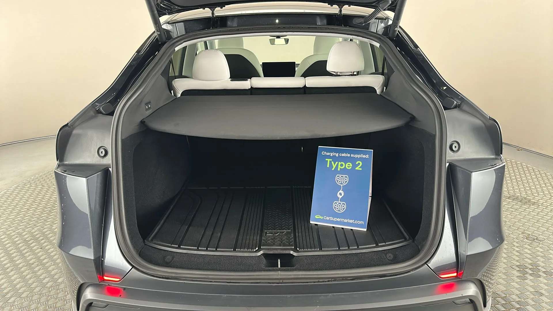 2025 TESLA MODEL Y 2025 TESLA MODEL Y