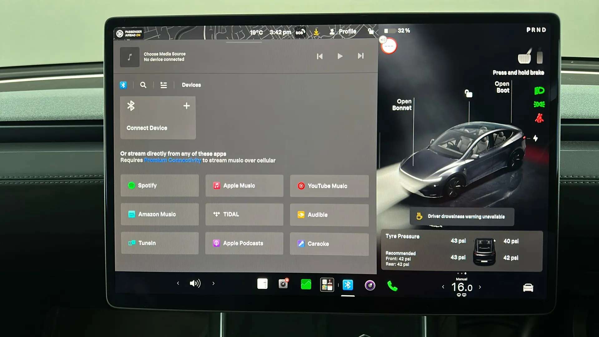 2025 TESLA MODEL Y 2025 TESLA MODEL Y
