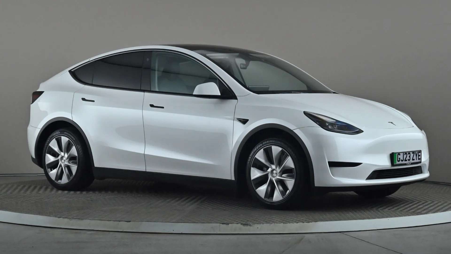 A 2023 TESLA MODEL Y RWD Auto A 2023 TESLA MODEL Y RWD Auto
