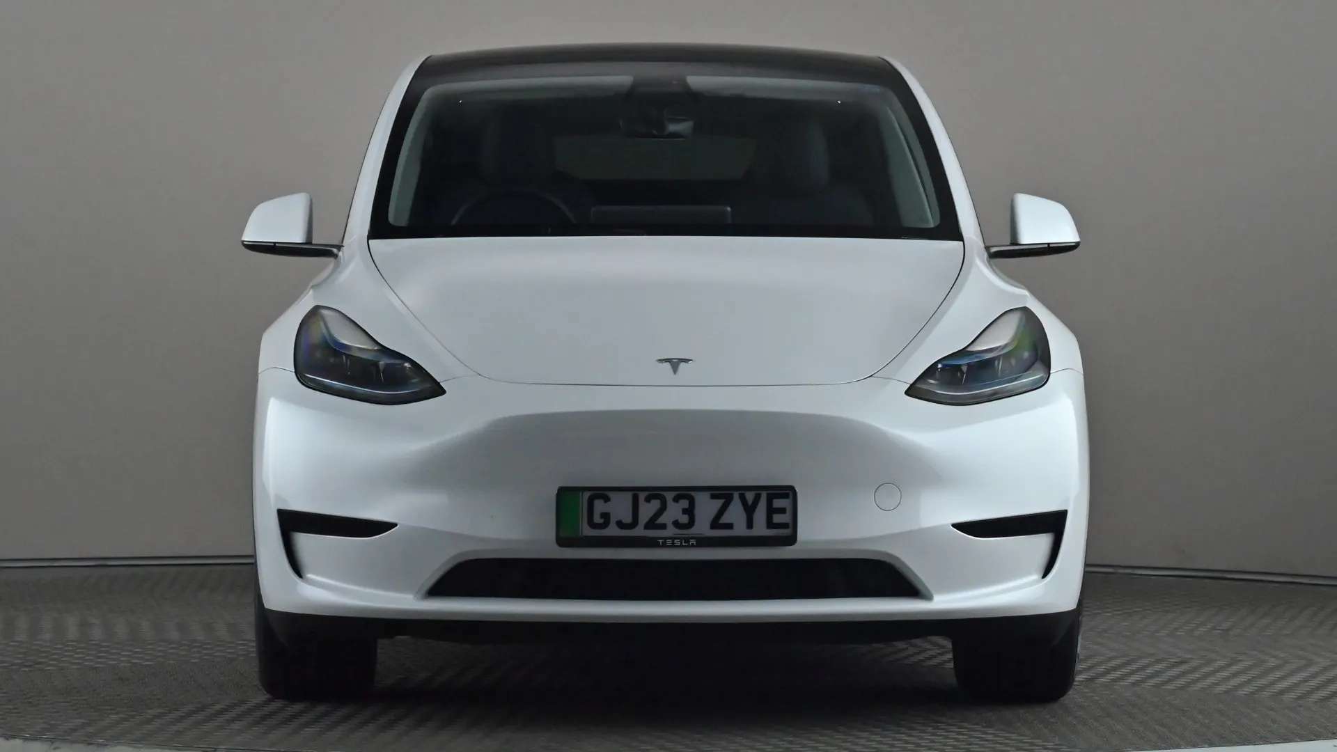 A 2023 TESLA MODEL Y RWD Auto A 2023 TESLA MODEL Y RWD Auto