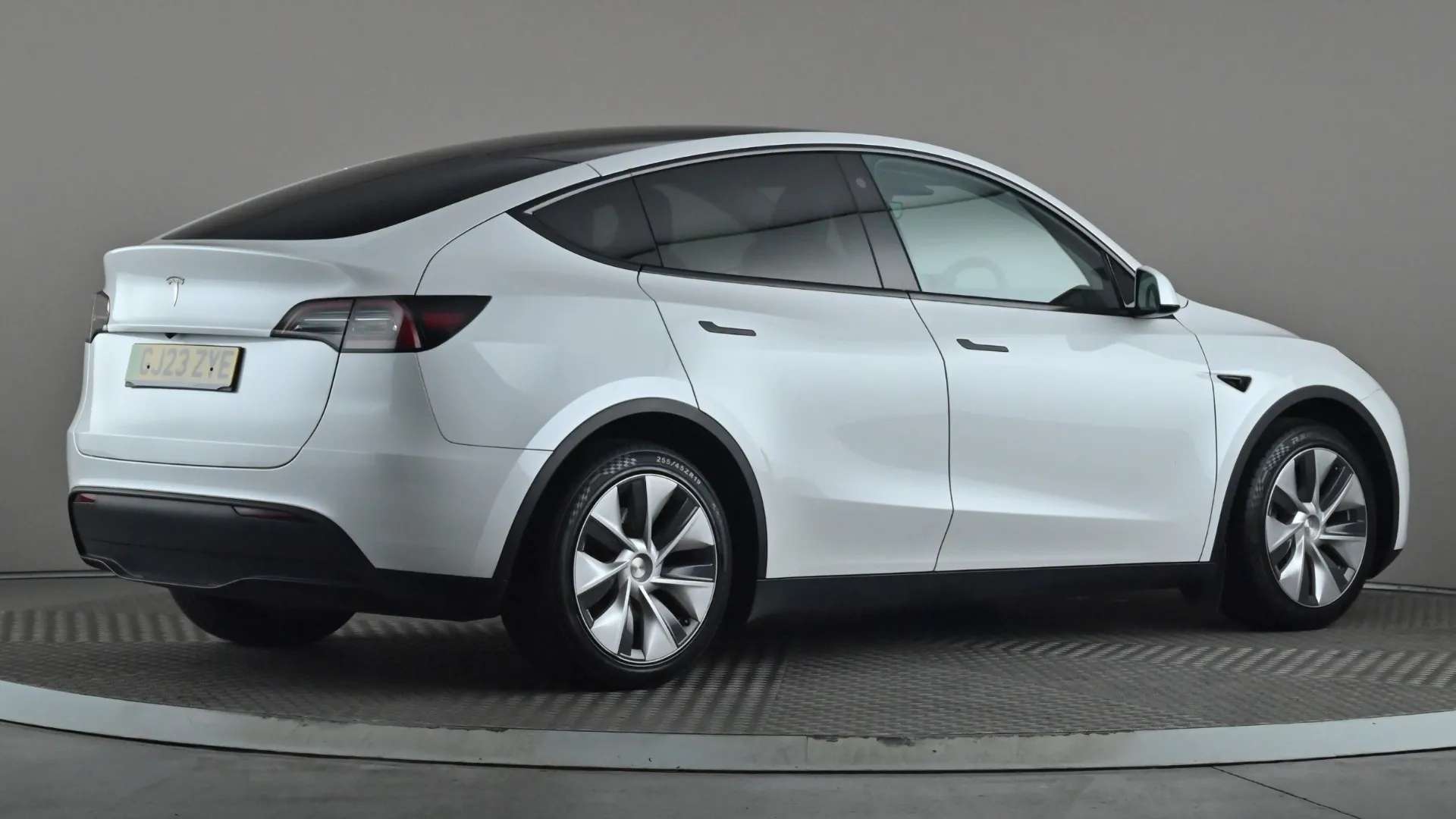 2023 TESLA MODEL Y 2023 TESLA MODEL Y