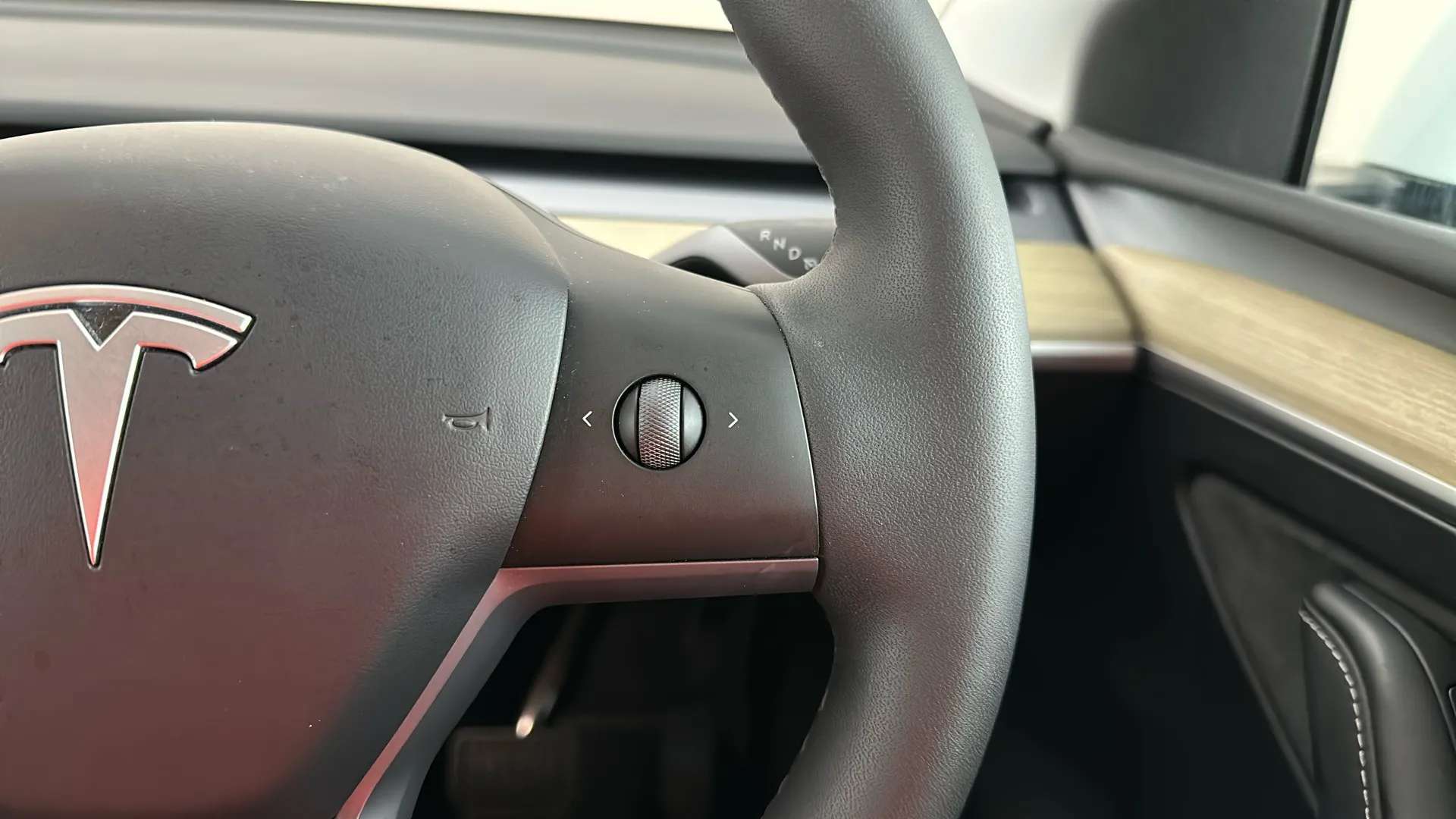 2023 TESLA MODEL Y 2023 TESLA MODEL Y