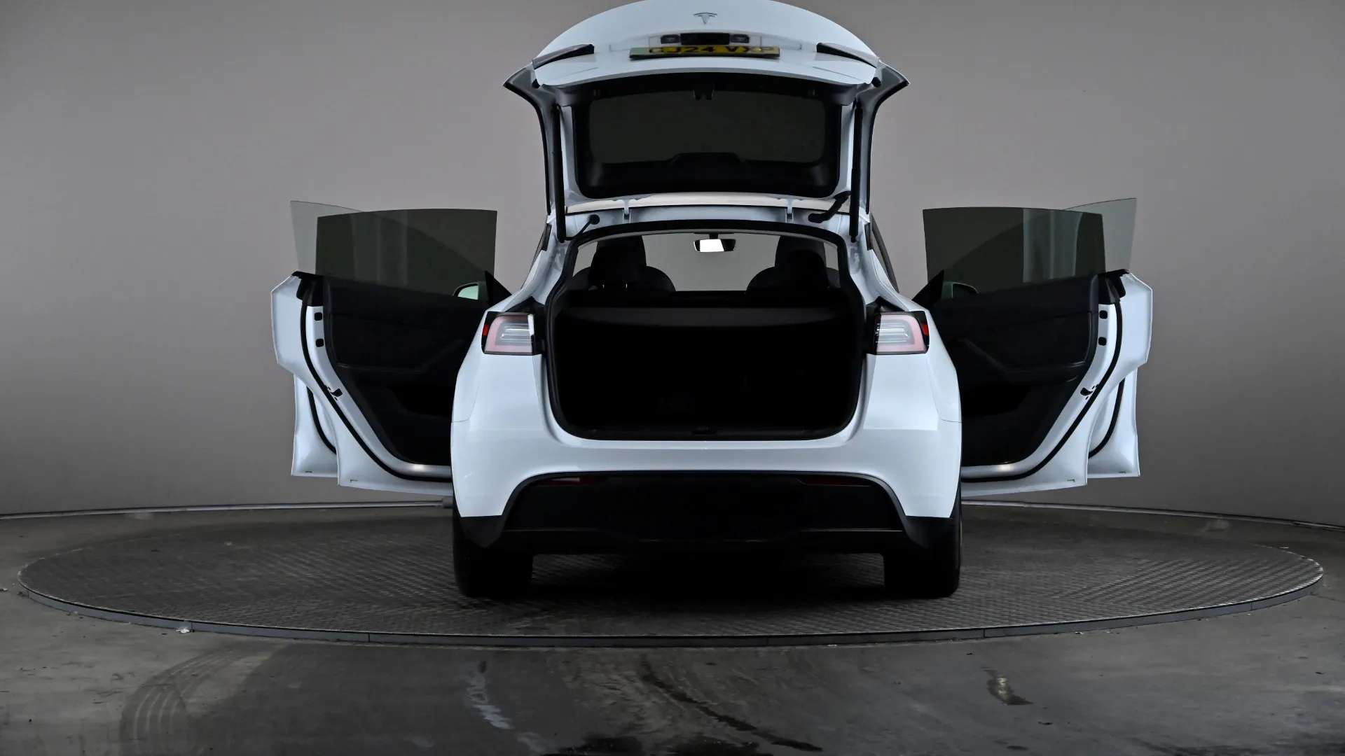 2024 TESLA MODEL Y 2024 TESLA MODEL Y
