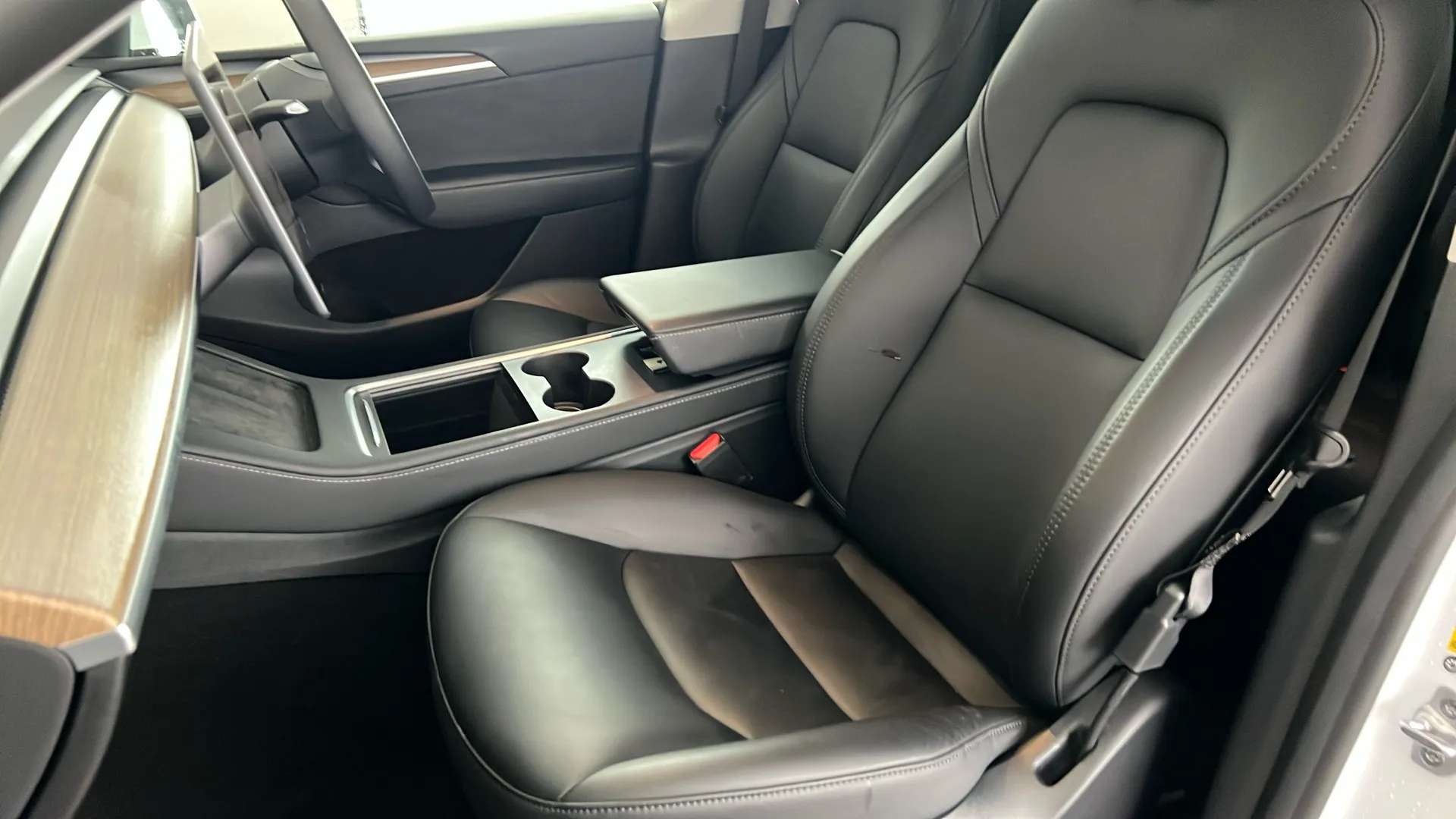 2023 TESLA MODEL Y 2023 TESLA MODEL Y