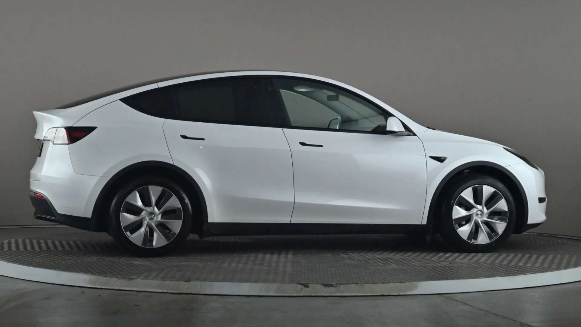 2024 TESLA MODEL Y 2024 TESLA MODEL Y