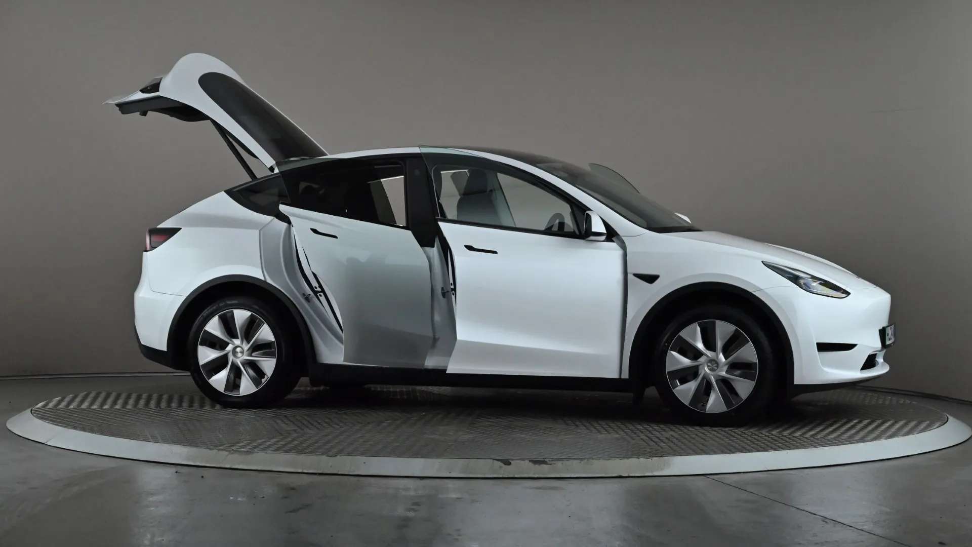 2024 TESLA MODEL Y 2024 TESLA MODEL Y