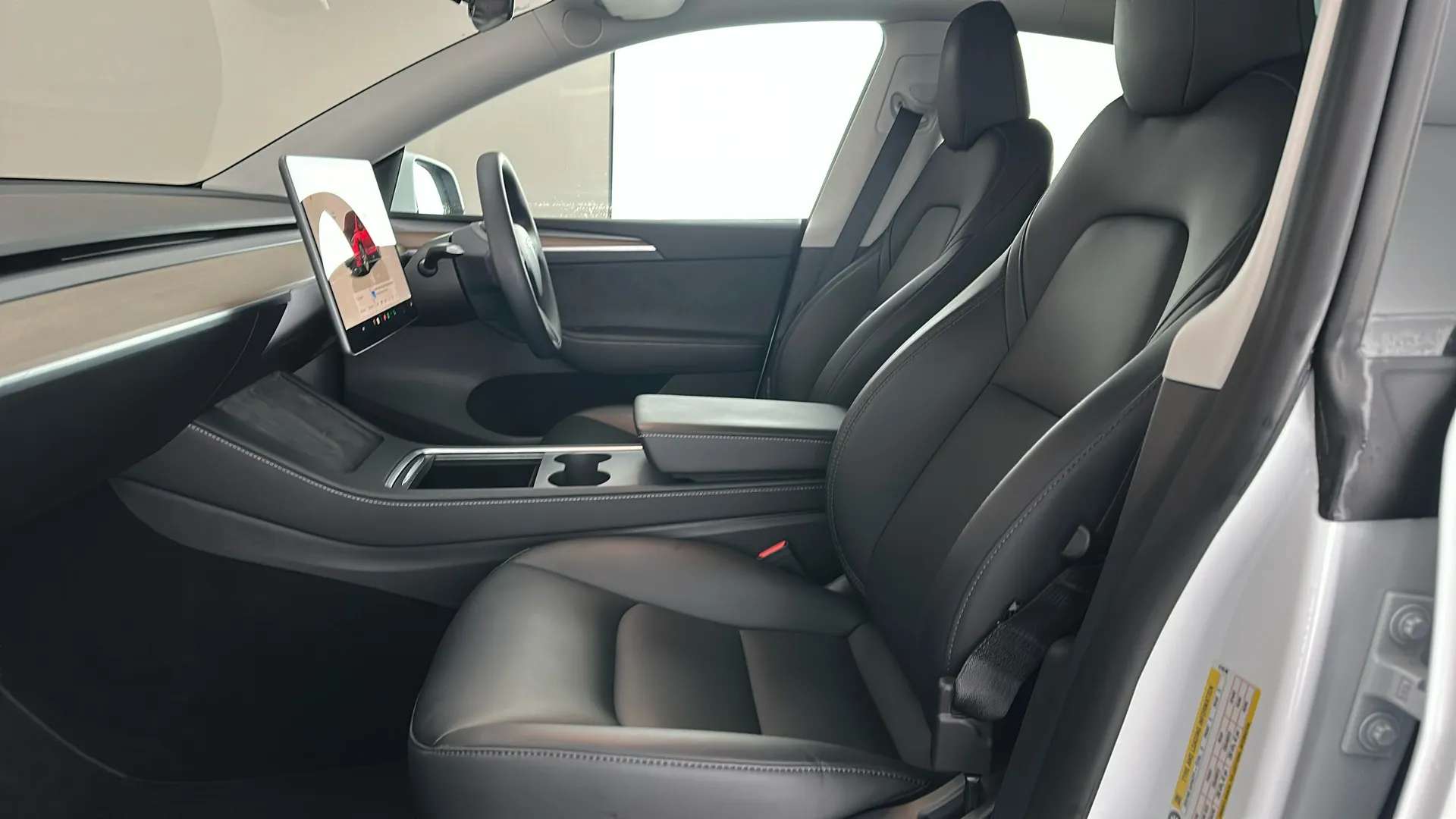 2024 TESLA MODEL Y 2024 TESLA MODEL Y