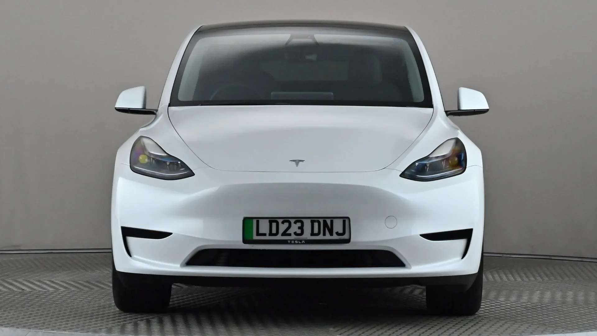 A 2023 TESLA MODEL Y RWD Auto A 2023 TESLA MODEL Y RWD Auto
