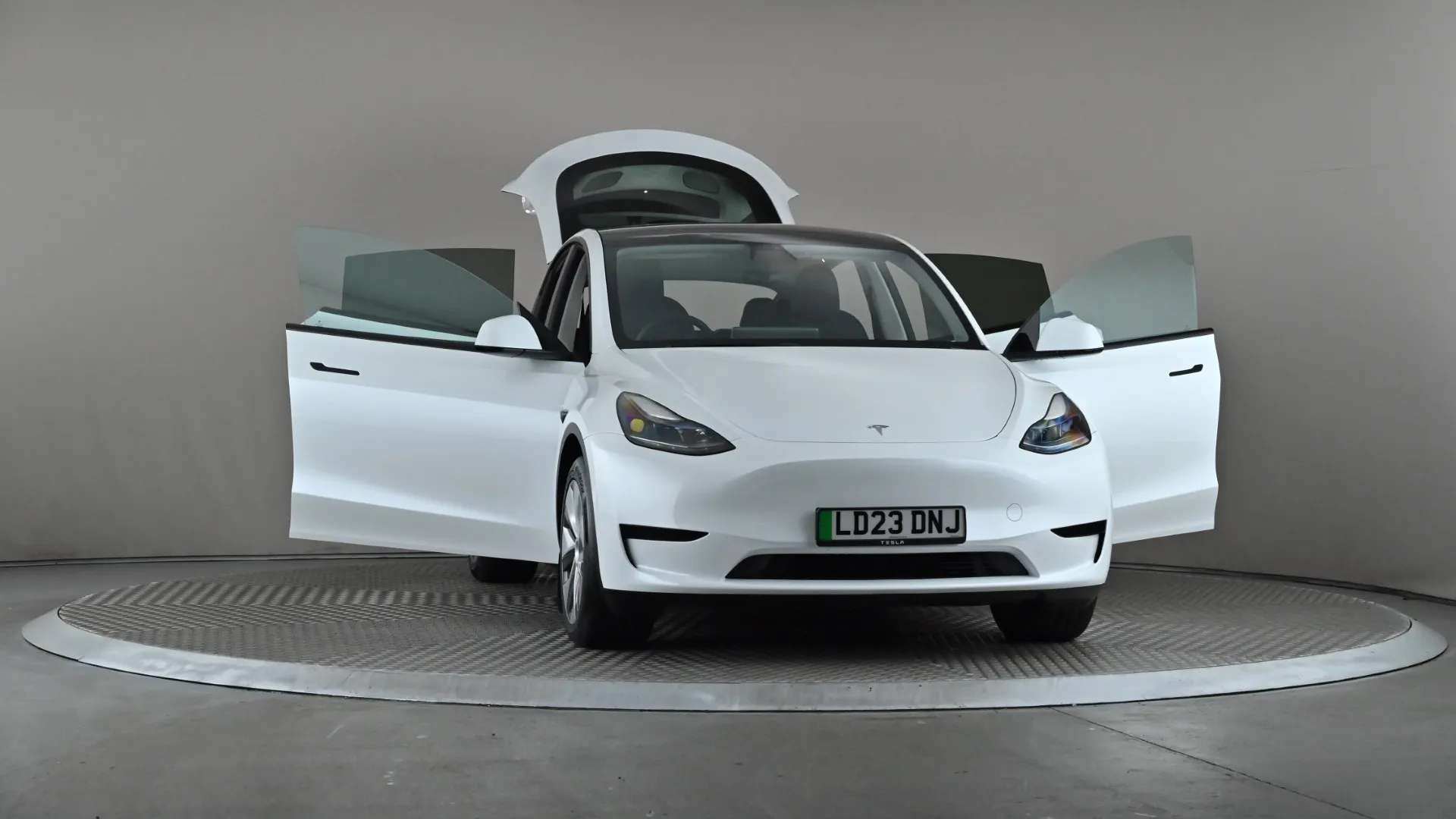 2023 TESLA MODEL Y 2023 TESLA MODEL Y
