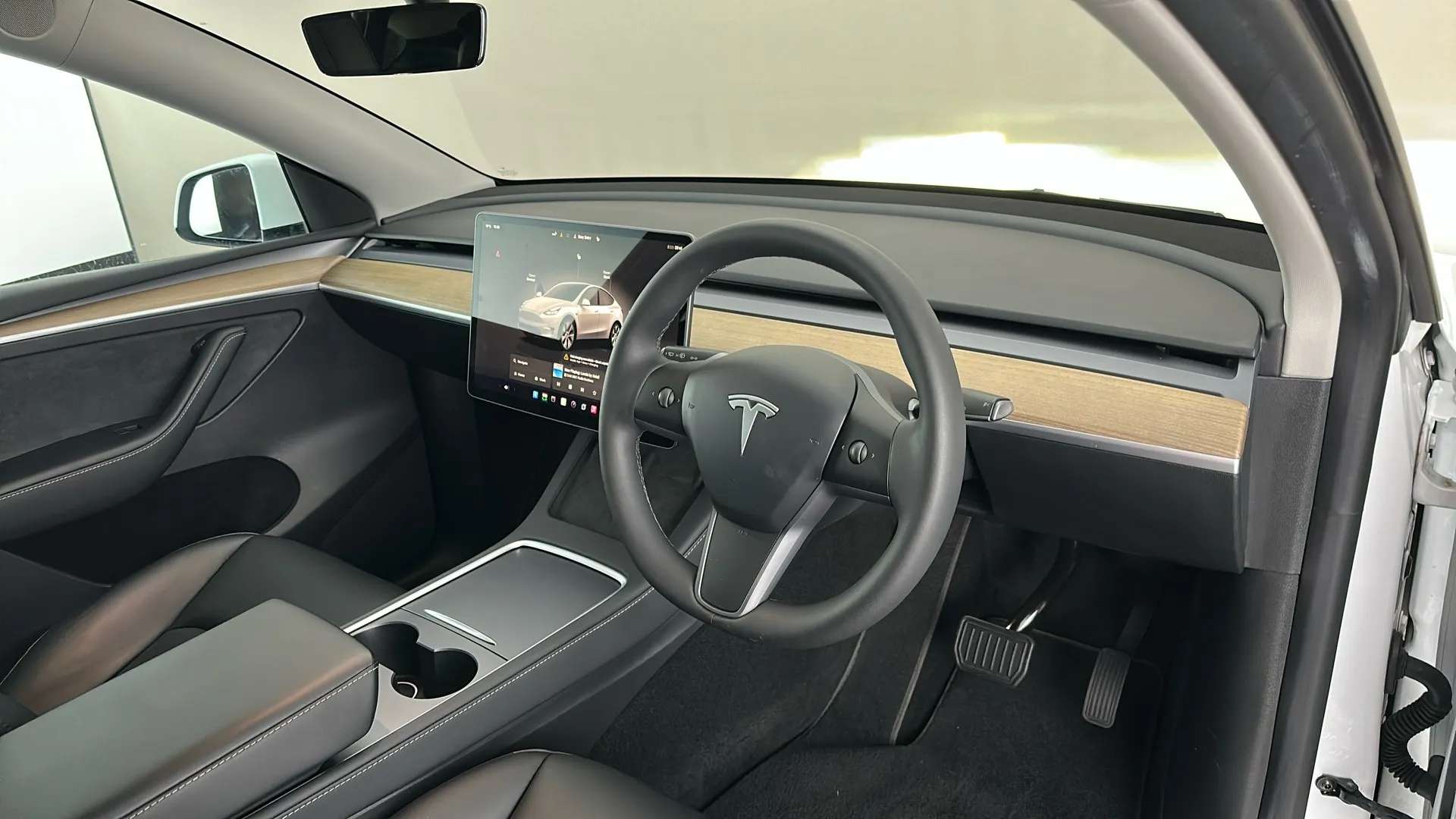 2023 TESLA MODEL Y 2023 TESLA MODEL Y