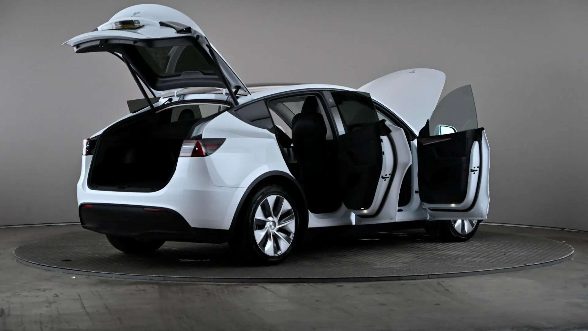 2023 TESLA MODEL Y 2023 TESLA MODEL Y