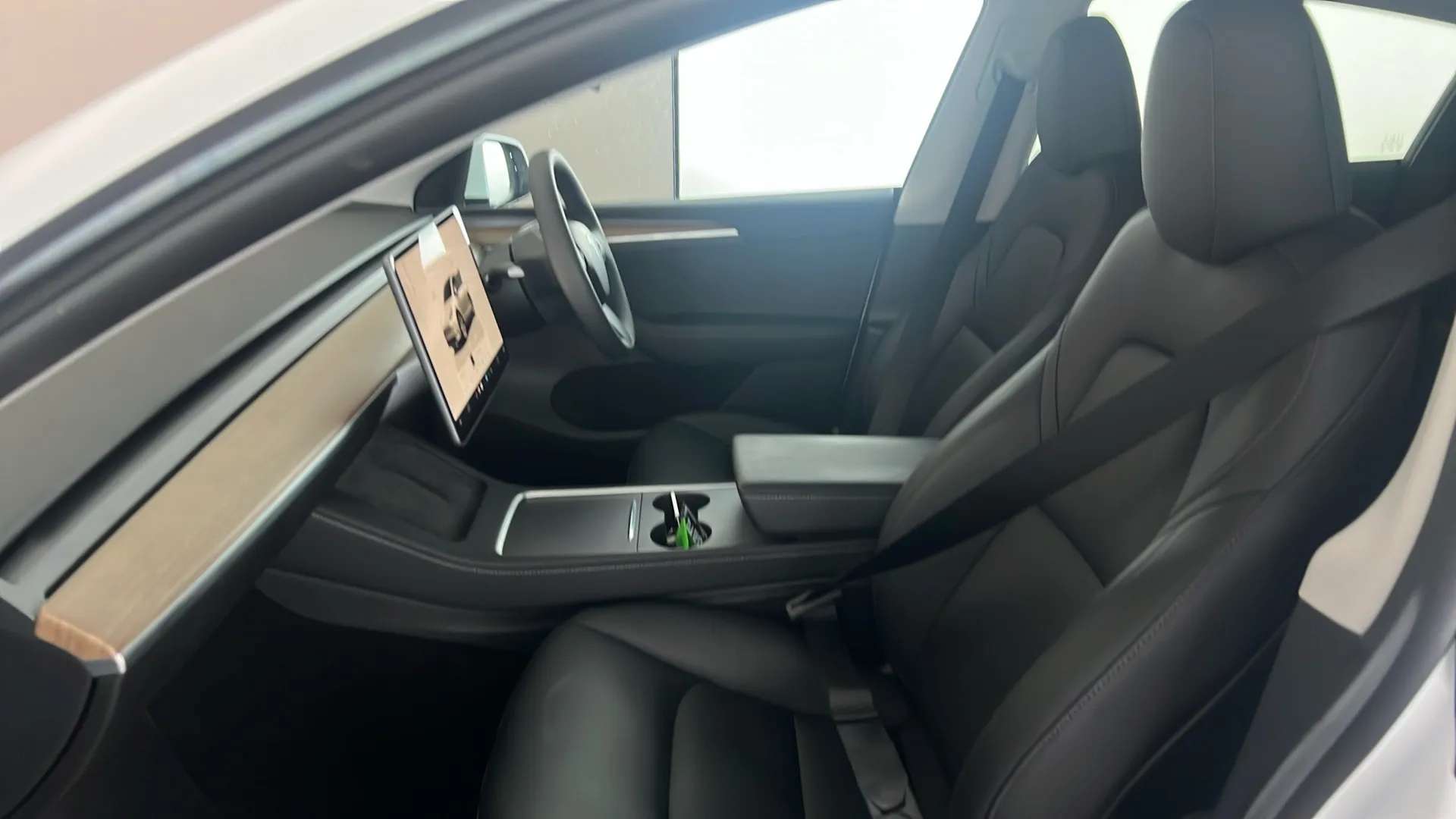 2023 TESLA MODEL Y 2023 TESLA MODEL Y