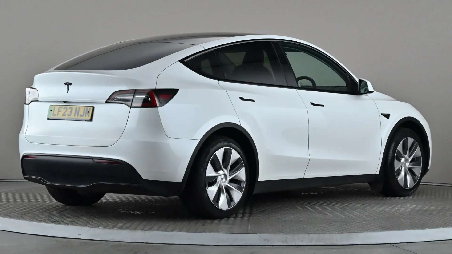 2023 TESLA MODEL Y 2023 TESLA MODEL Y