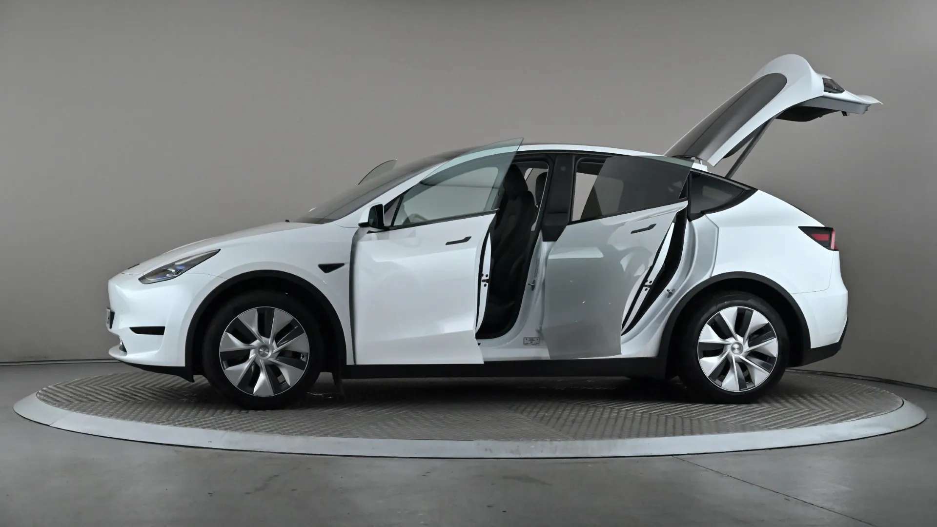 2023 TESLA MODEL Y 2023 TESLA MODEL Y