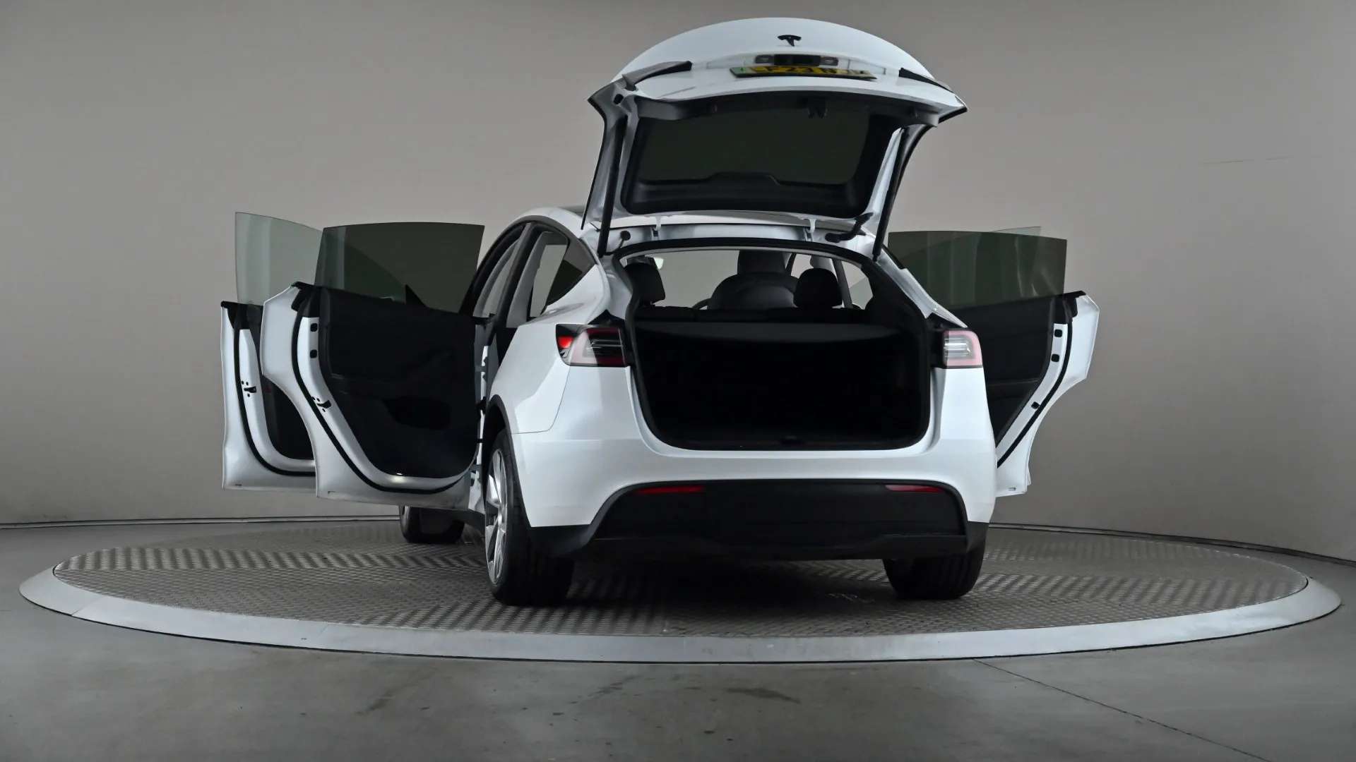 2023 TESLA MODEL Y 2023 TESLA MODEL Y