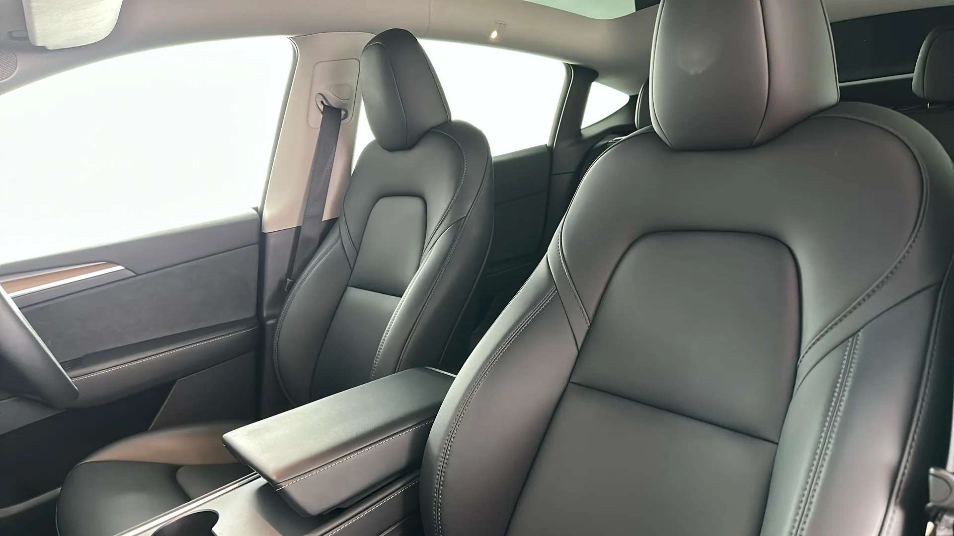 2023 TESLA MODEL Y 2023 TESLA MODEL Y