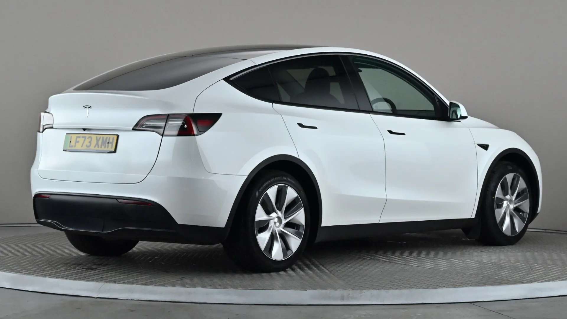 2023 TESLA MODEL Y 2023 TESLA MODEL Y