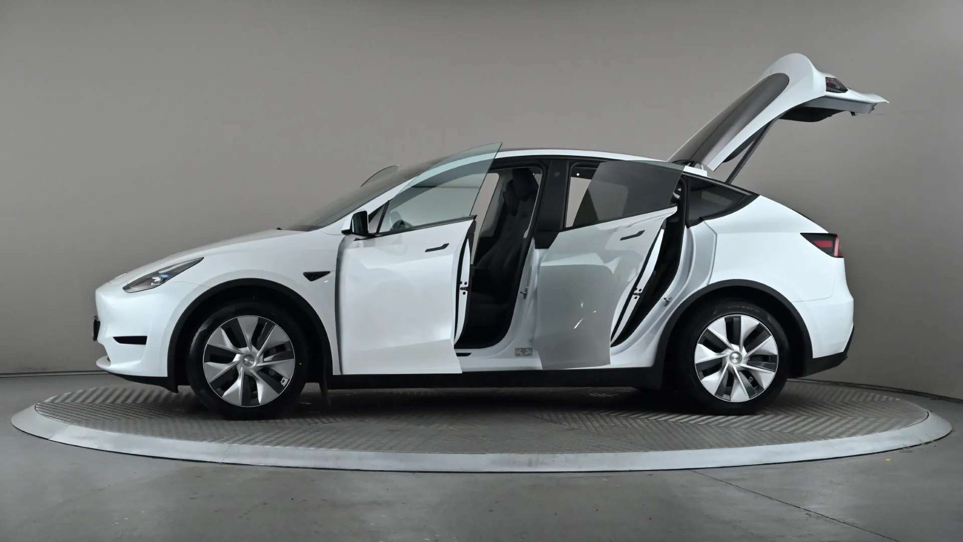 2023 TESLA MODEL Y 2023 TESLA MODEL Y